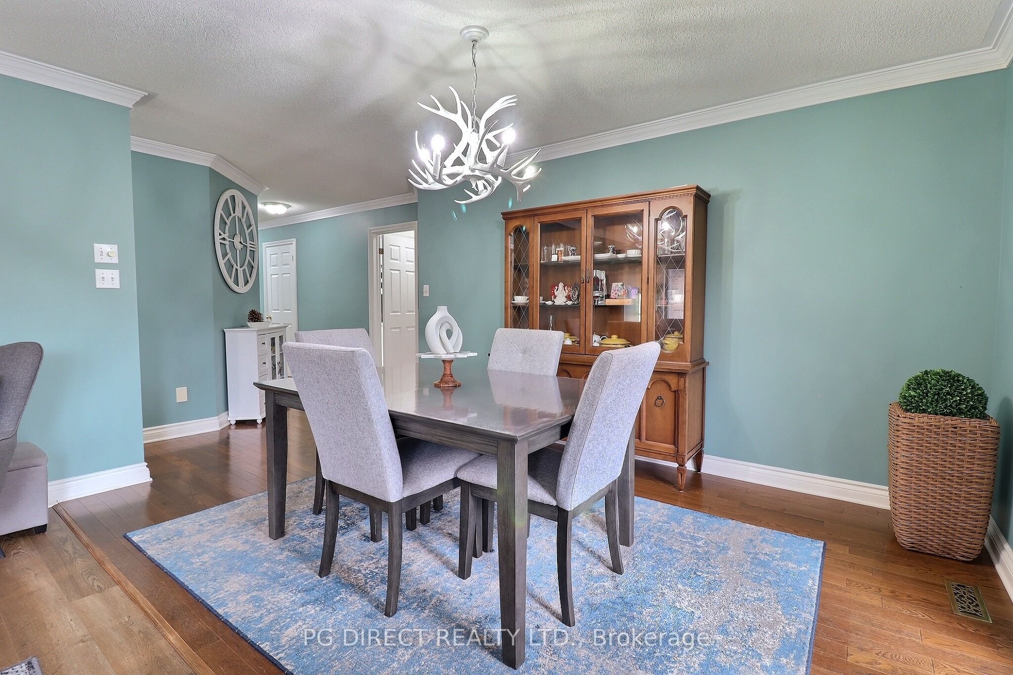 1151 Riverside Drive 5 Property Photo 6