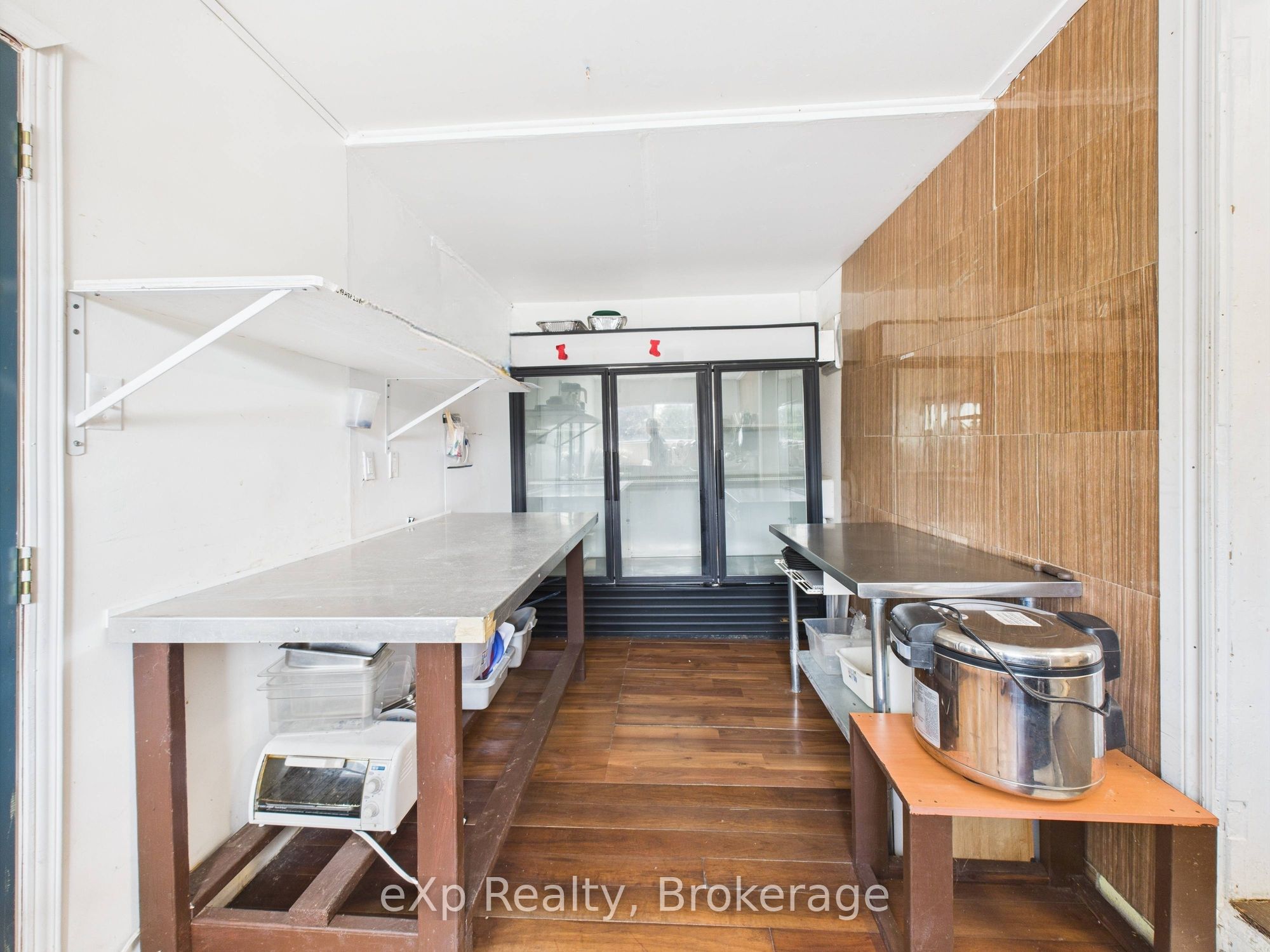 315194 Highway 6 Property Photo 14