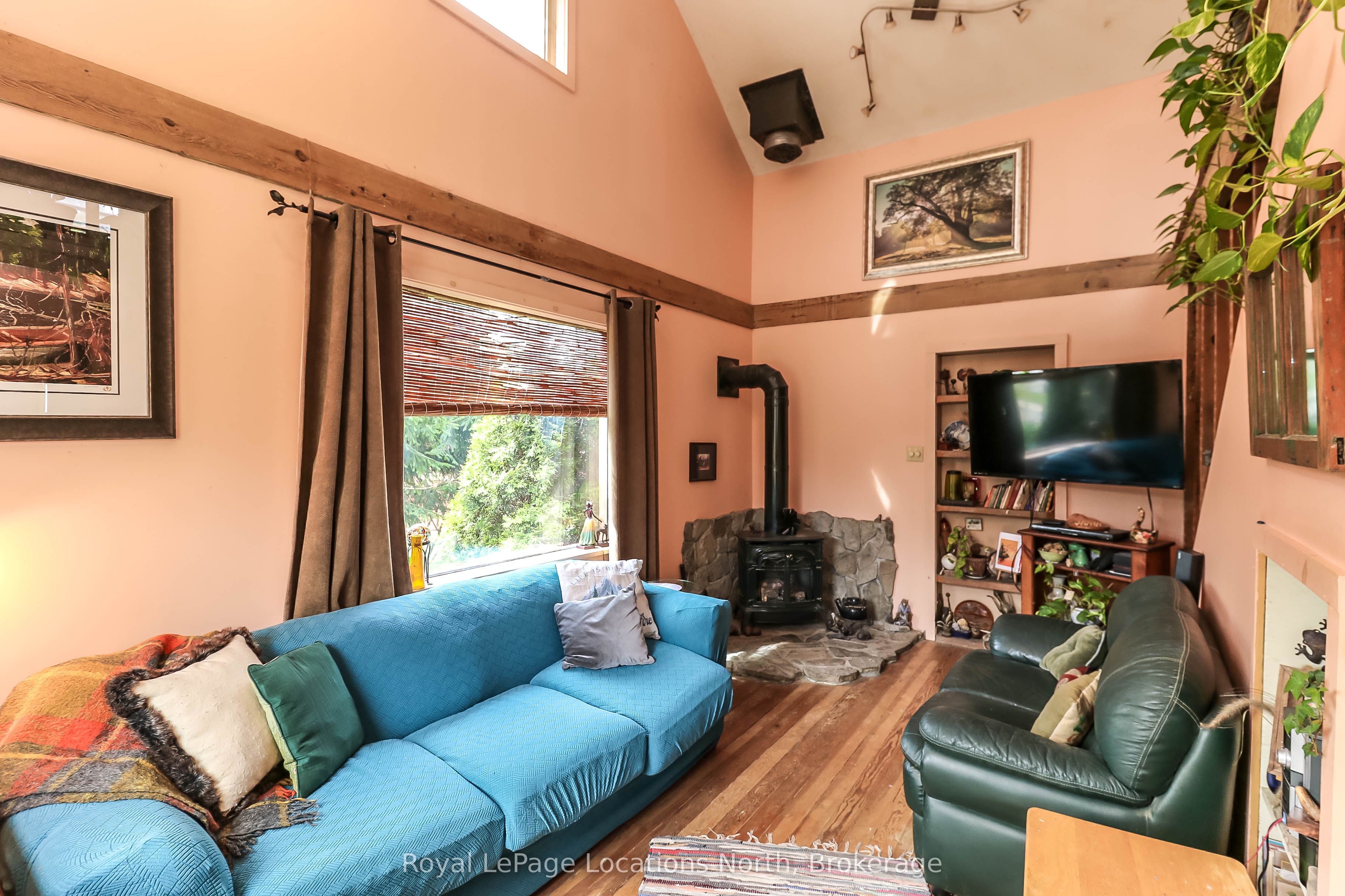 118 Marsh Street Property Photo 6