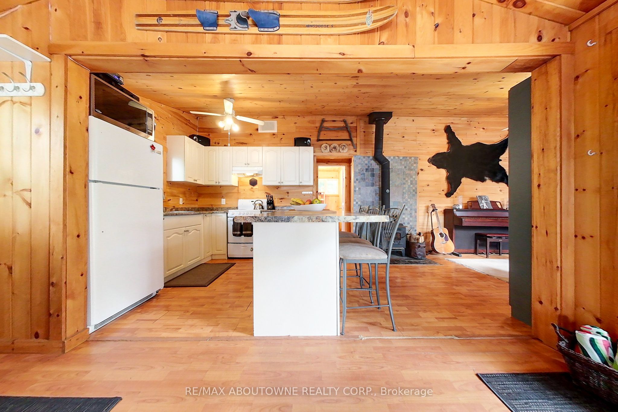 347 Weslemkoon Lake Property Photo 16
