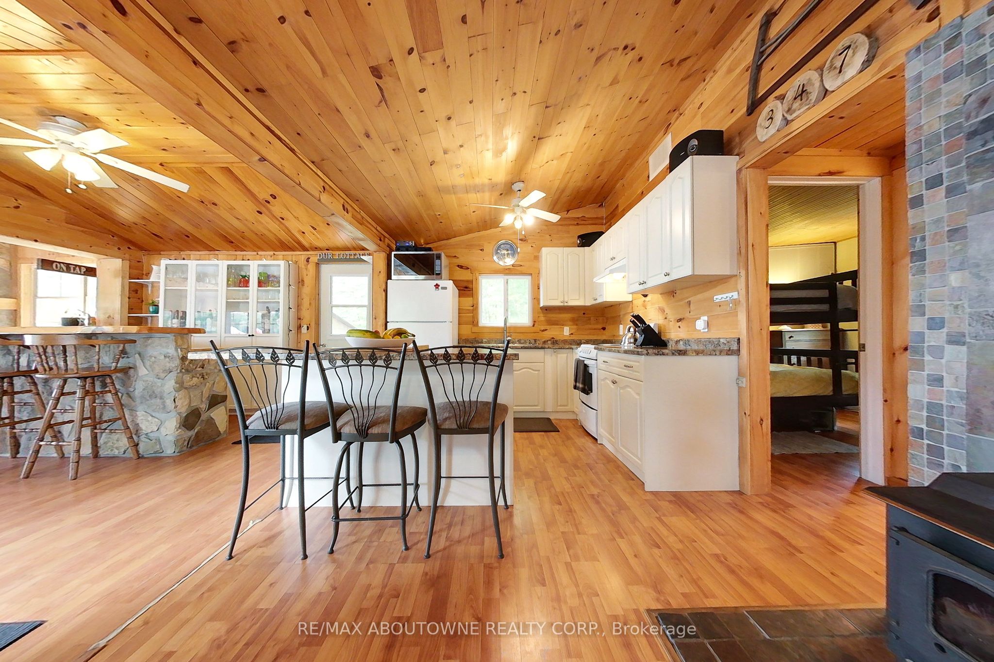 347 Weslemkoon Lake Property Photo 17