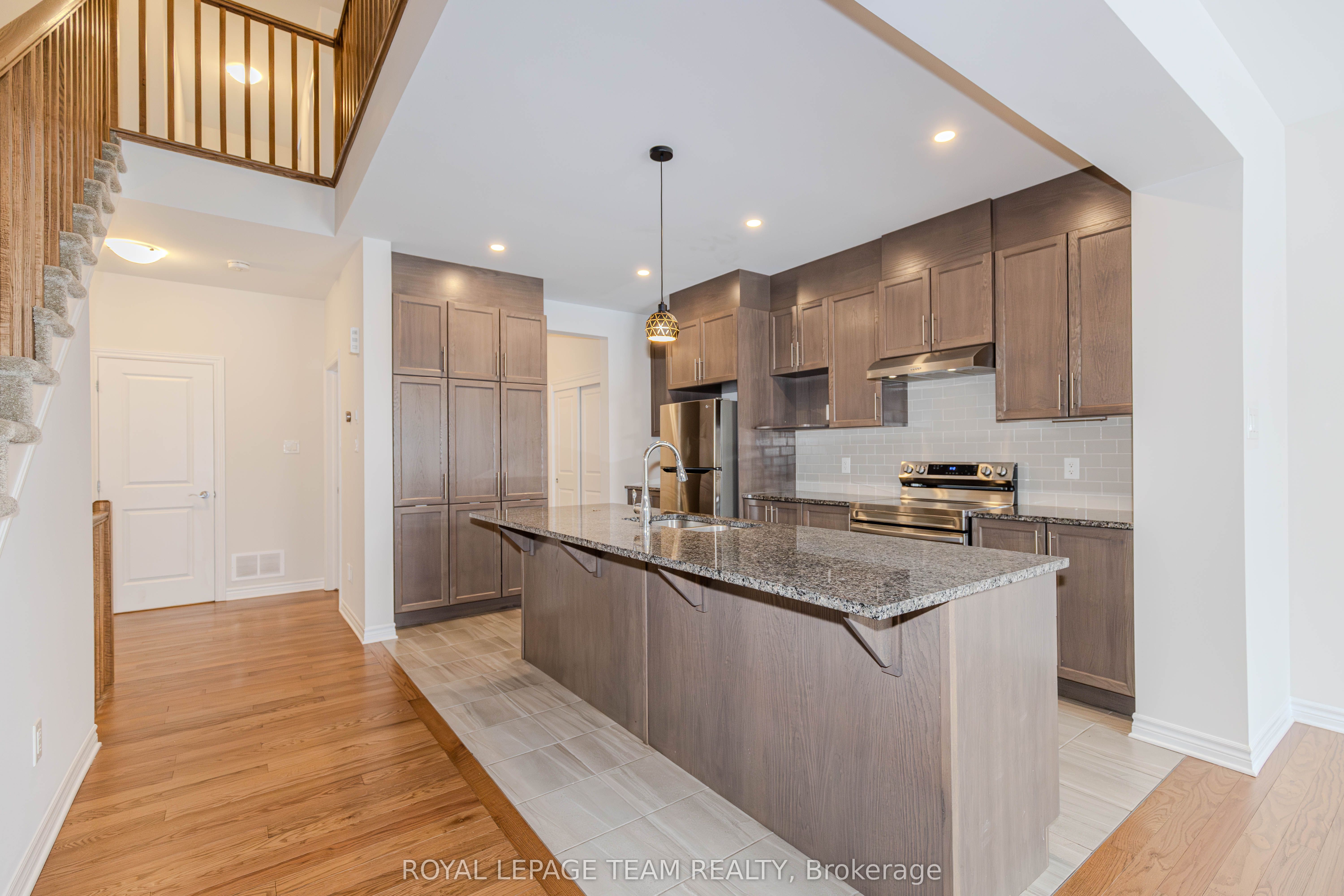 608 Enclave Lane Property Photo 11