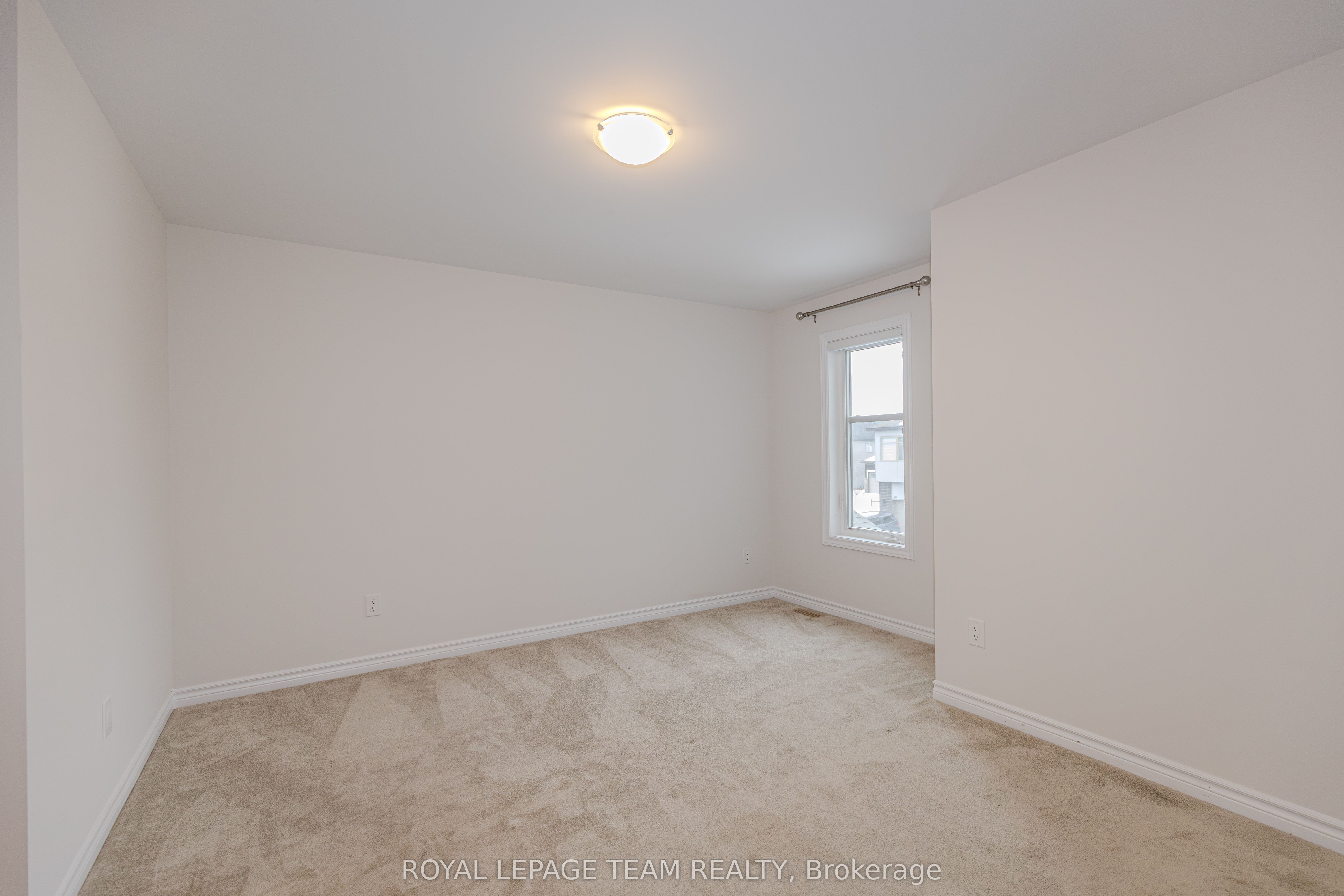 608 Enclave Lane Property Photo 33