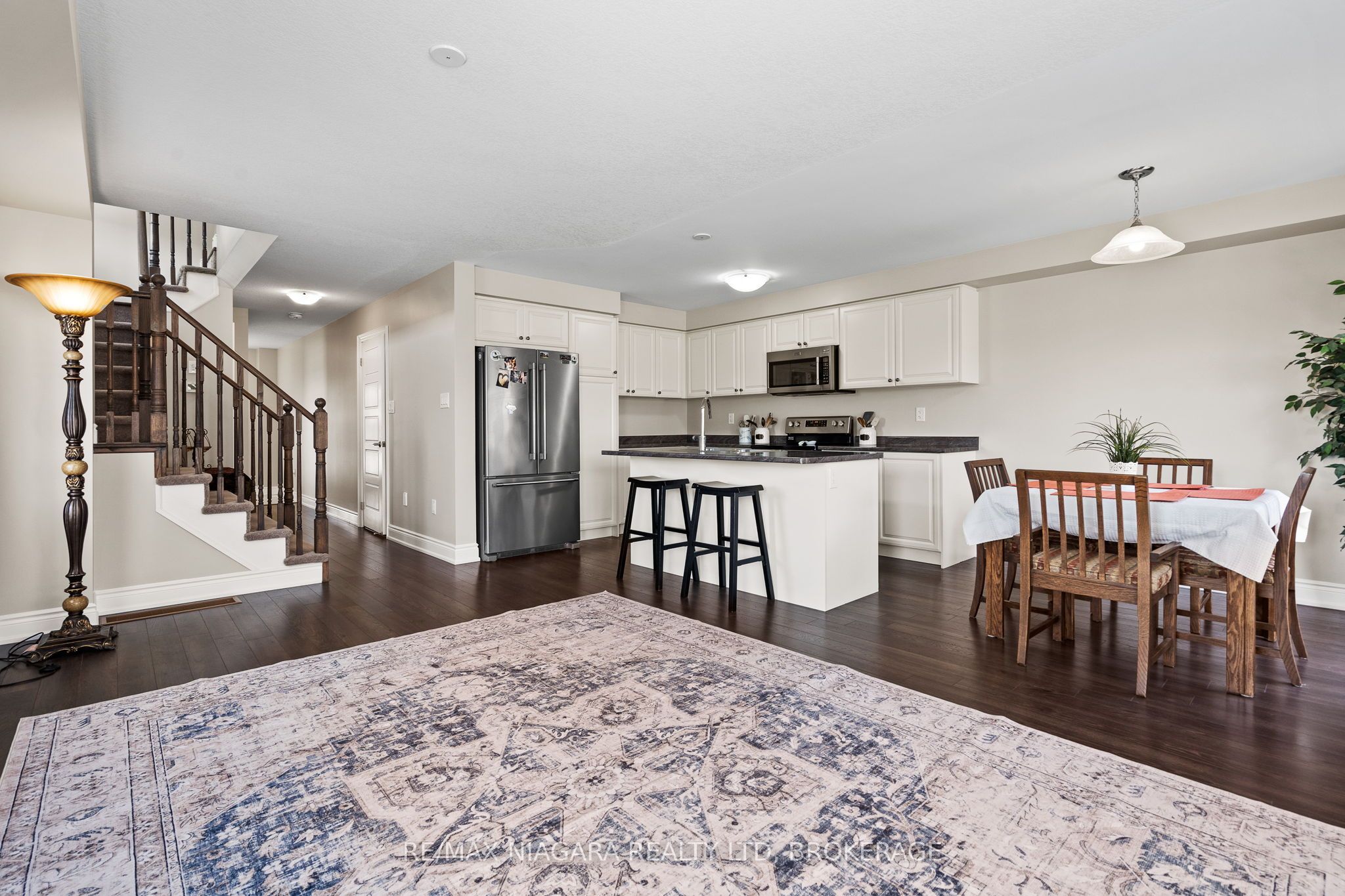 7782 Dockweed Drive Property Photo 11