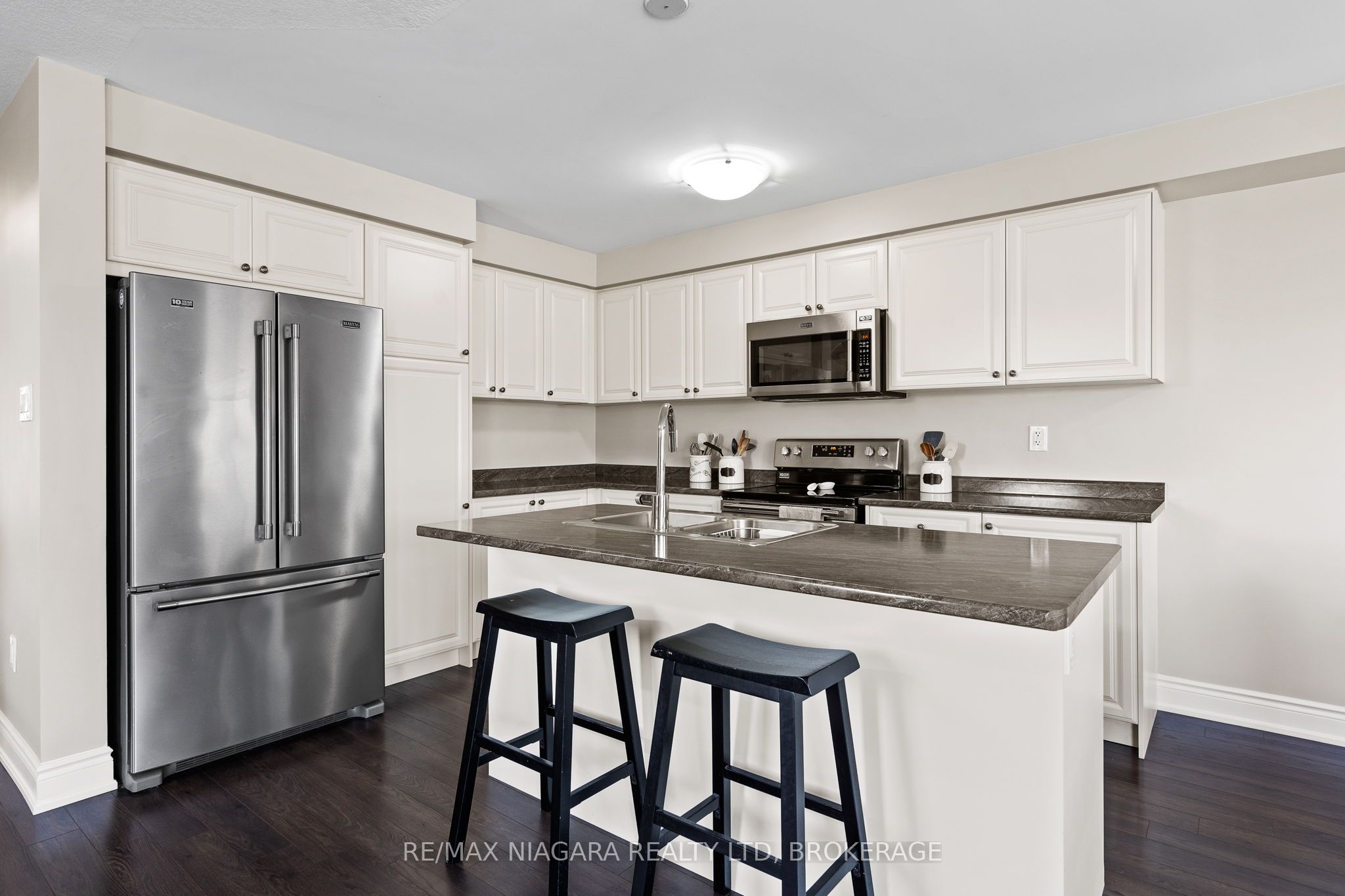 7782 Dockweed Drive Property Photo 12