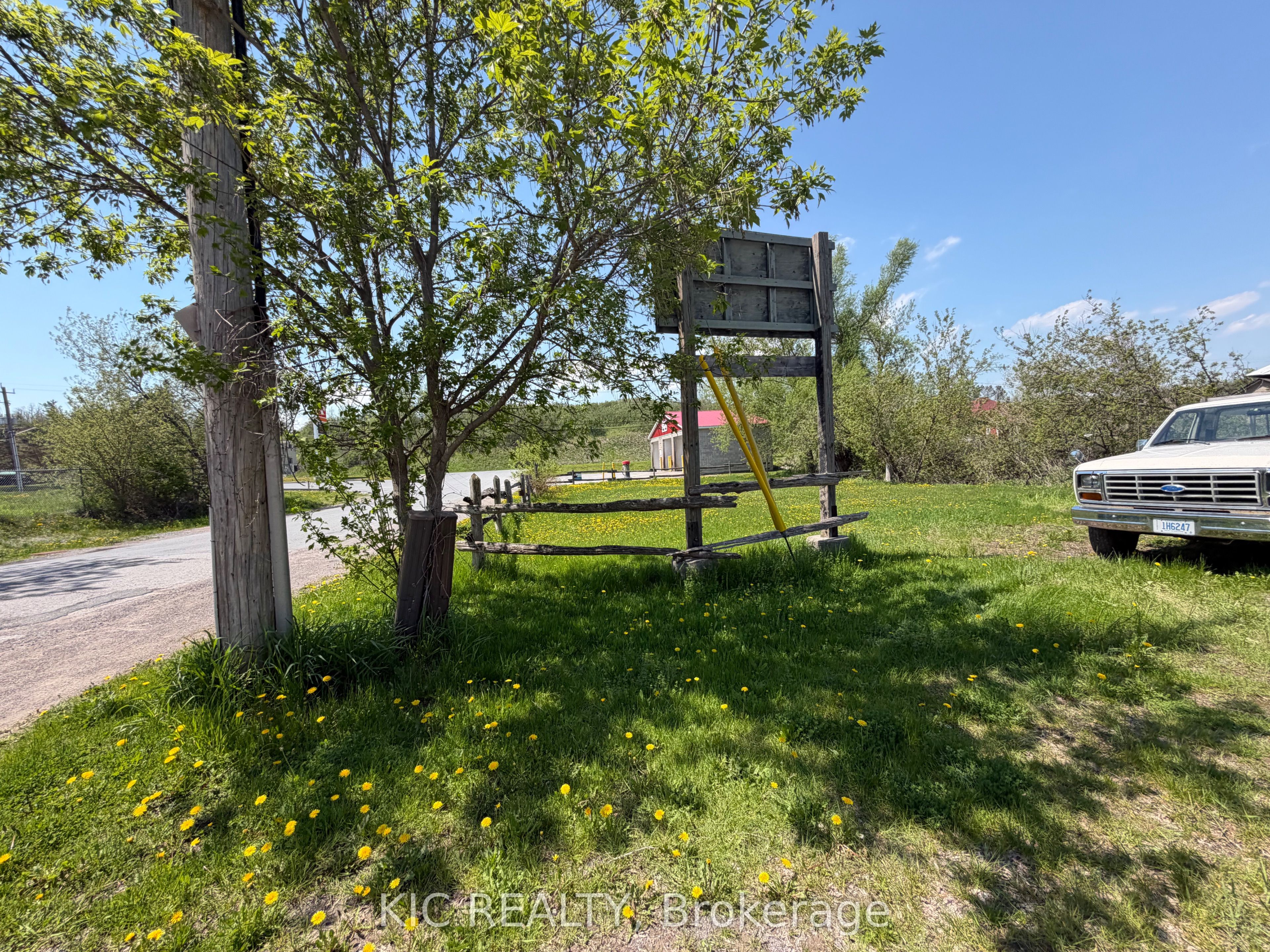 16 Cedar Street Property Photo 16