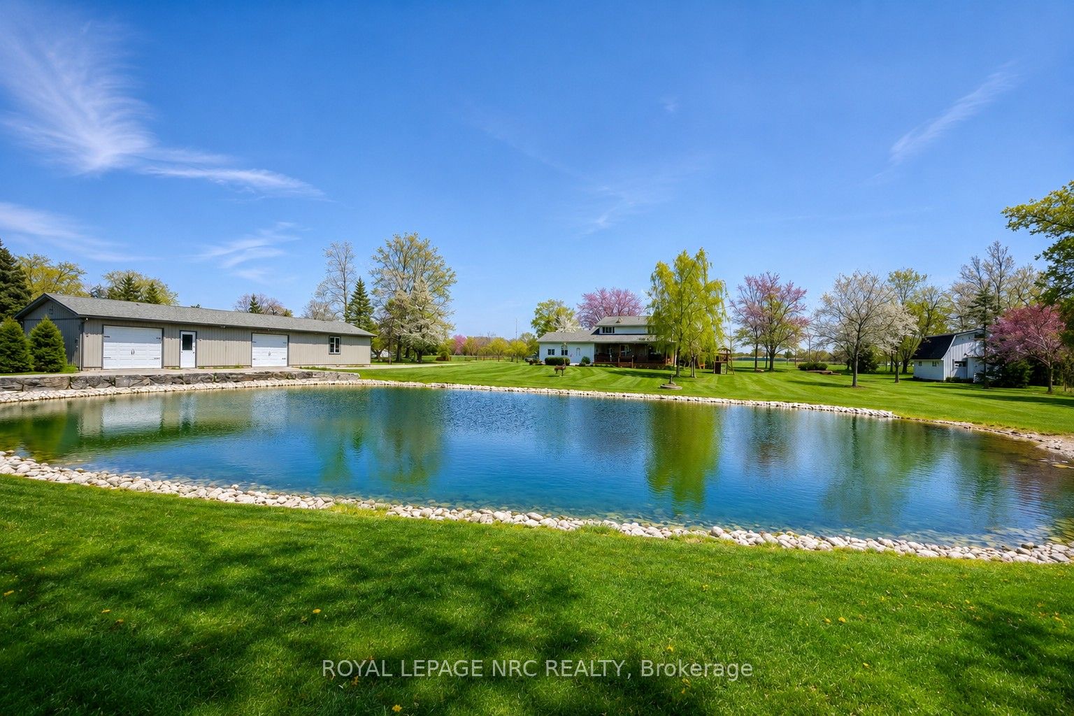 53616 Smith Road Property Photo 14