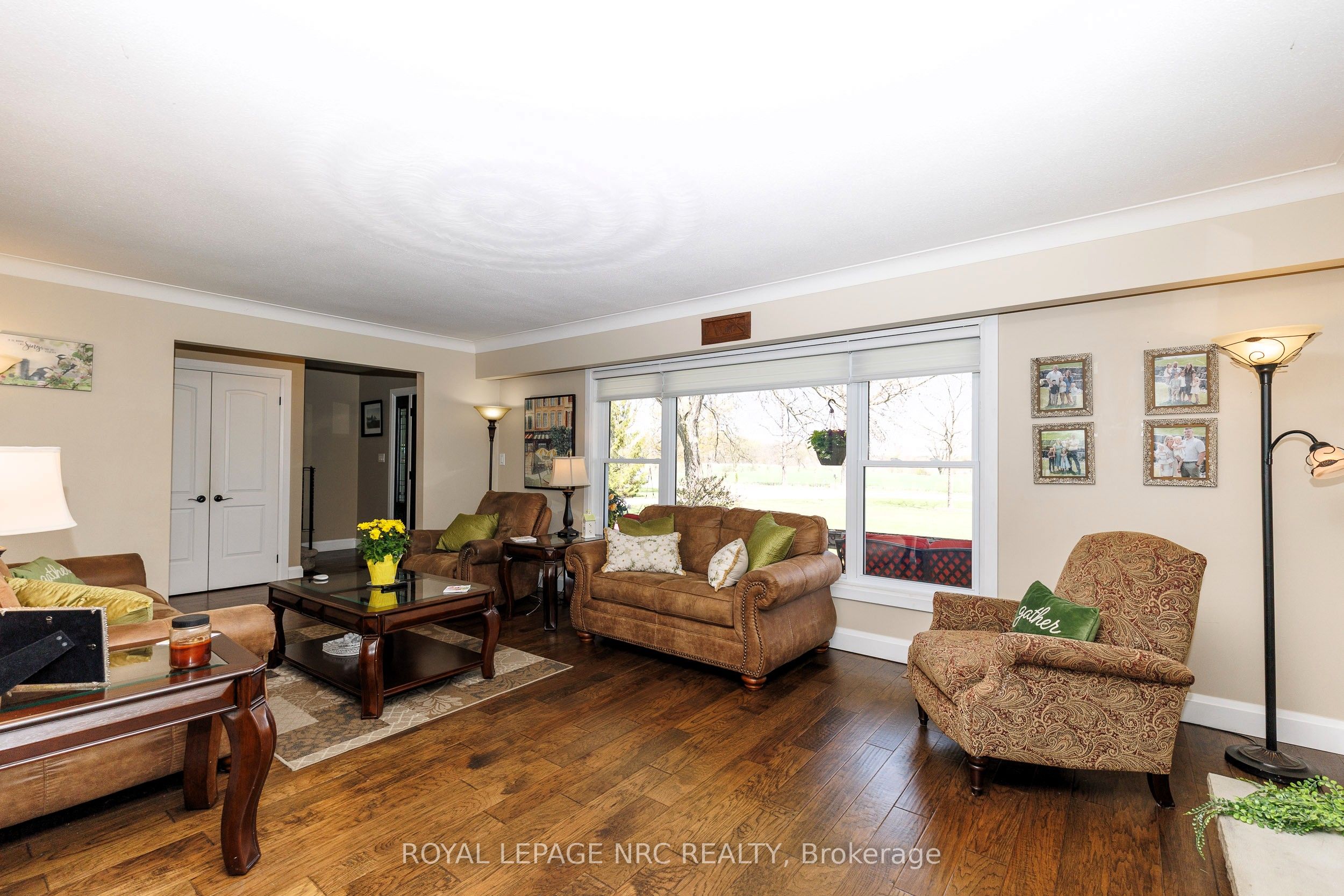 53616 Smith Road Property Photo 23