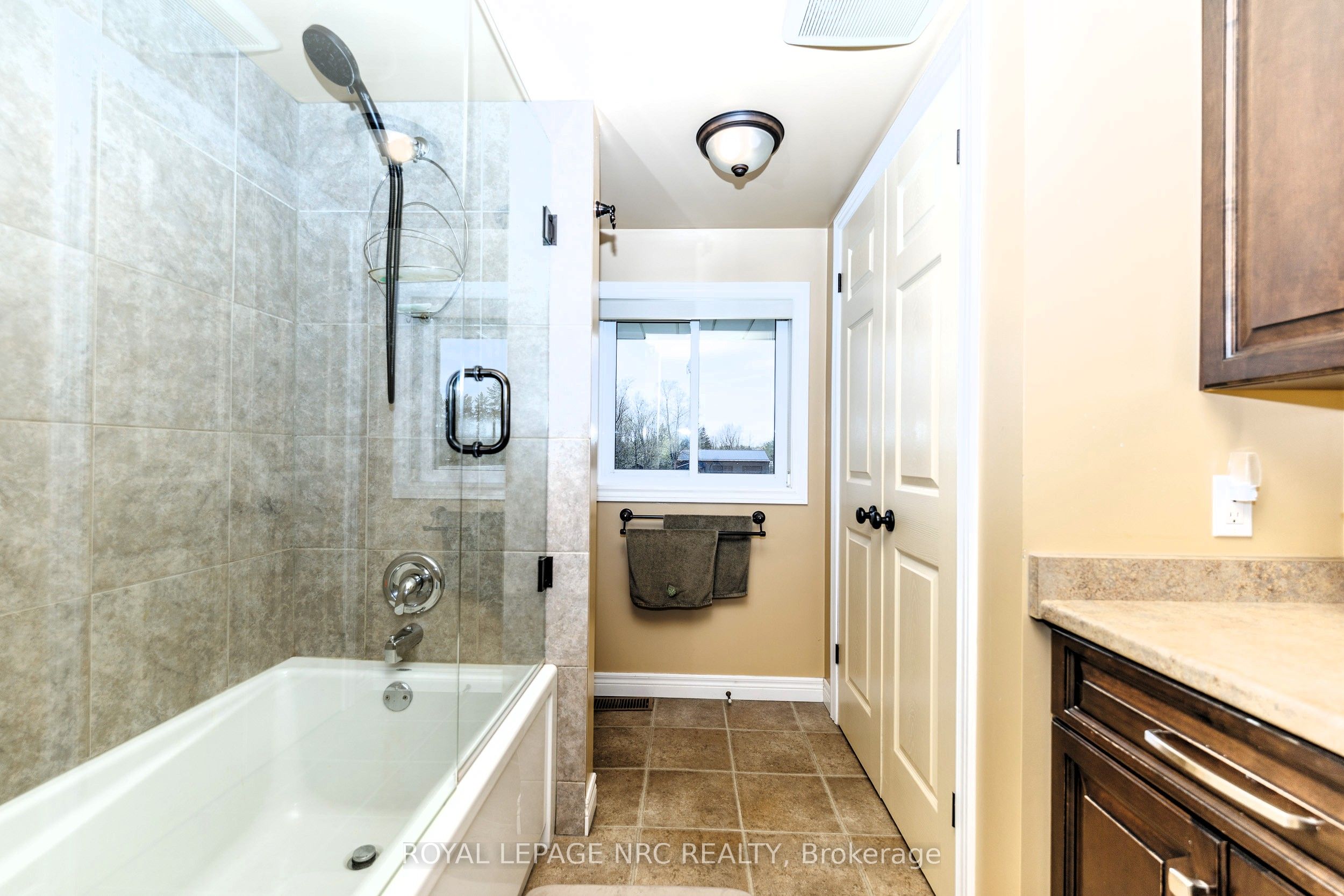 53616 Smith Road Property Photo 45