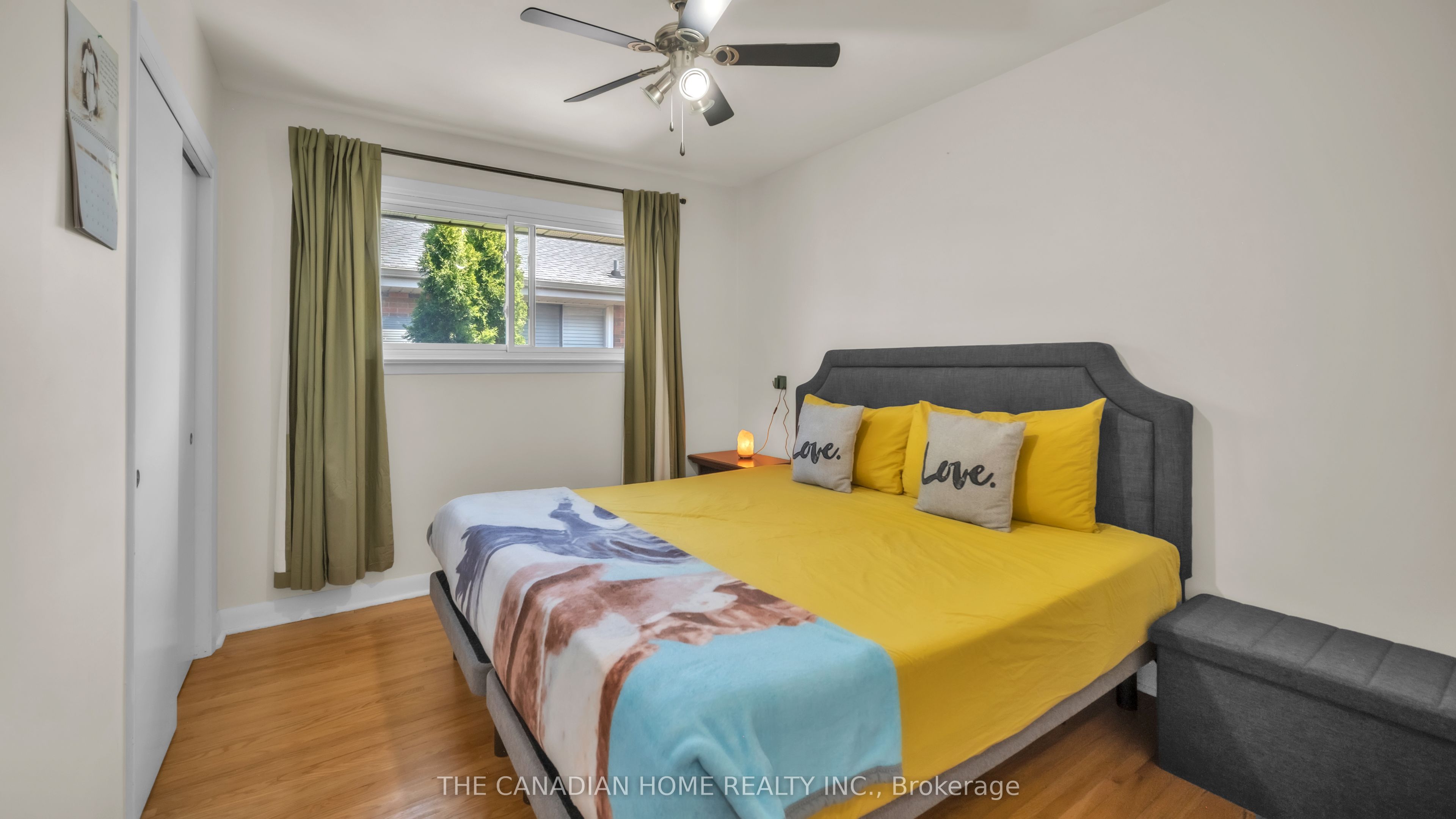 196 Tuxedo Avenue Property Photo 7