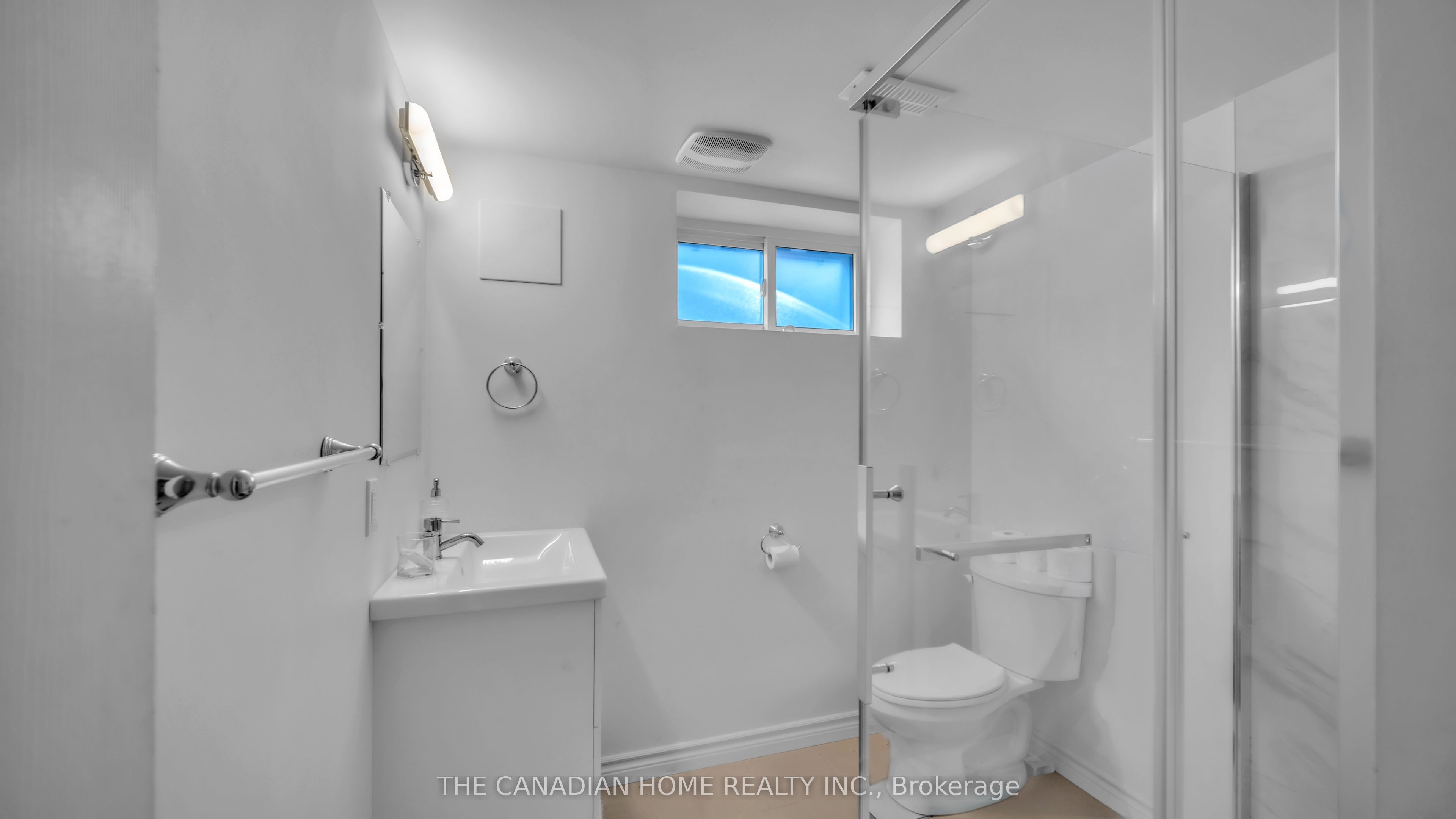 196 Tuxedo Avenue Property Photo 17