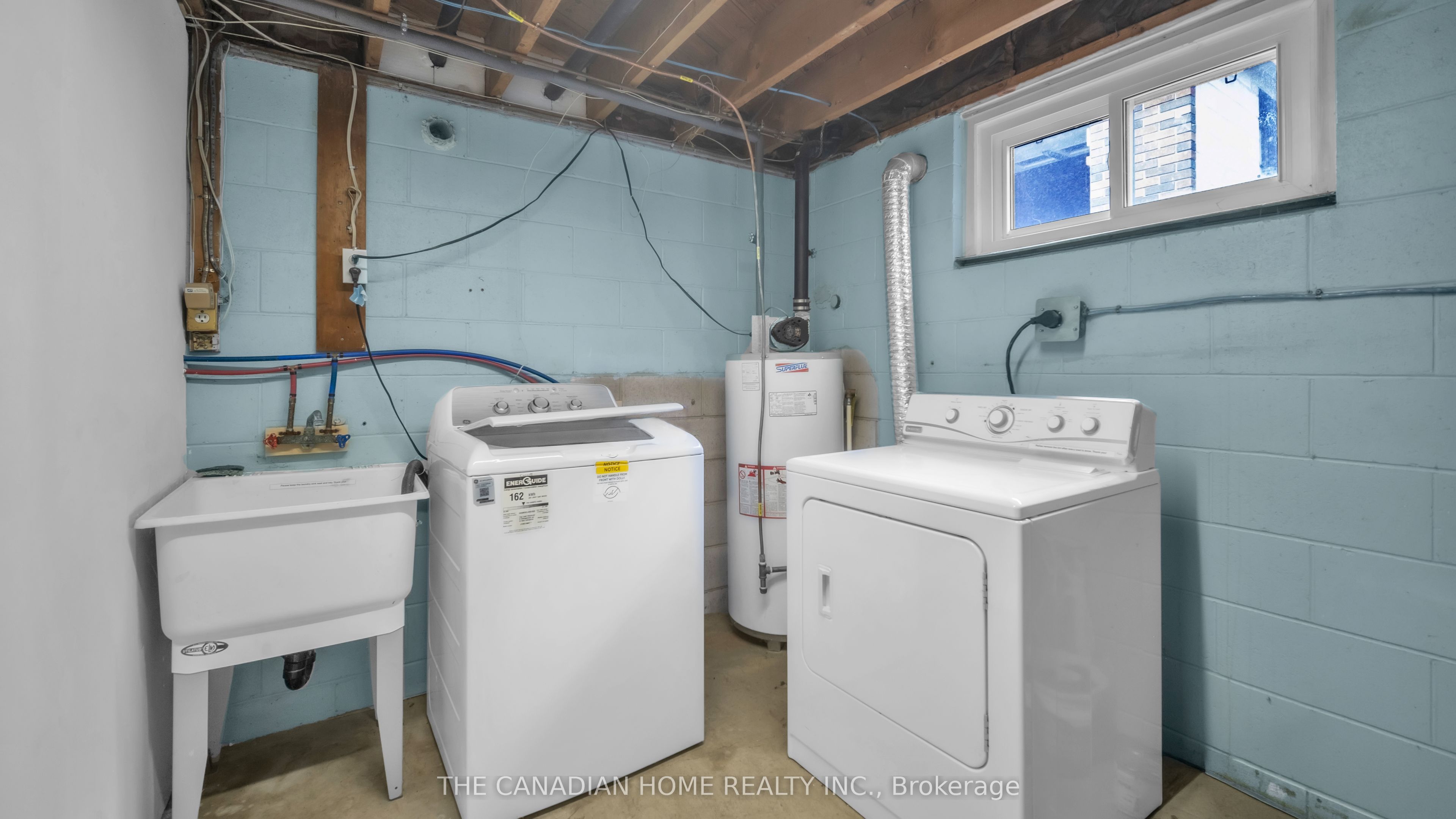 196 Tuxedo Avenue Property Photo 18