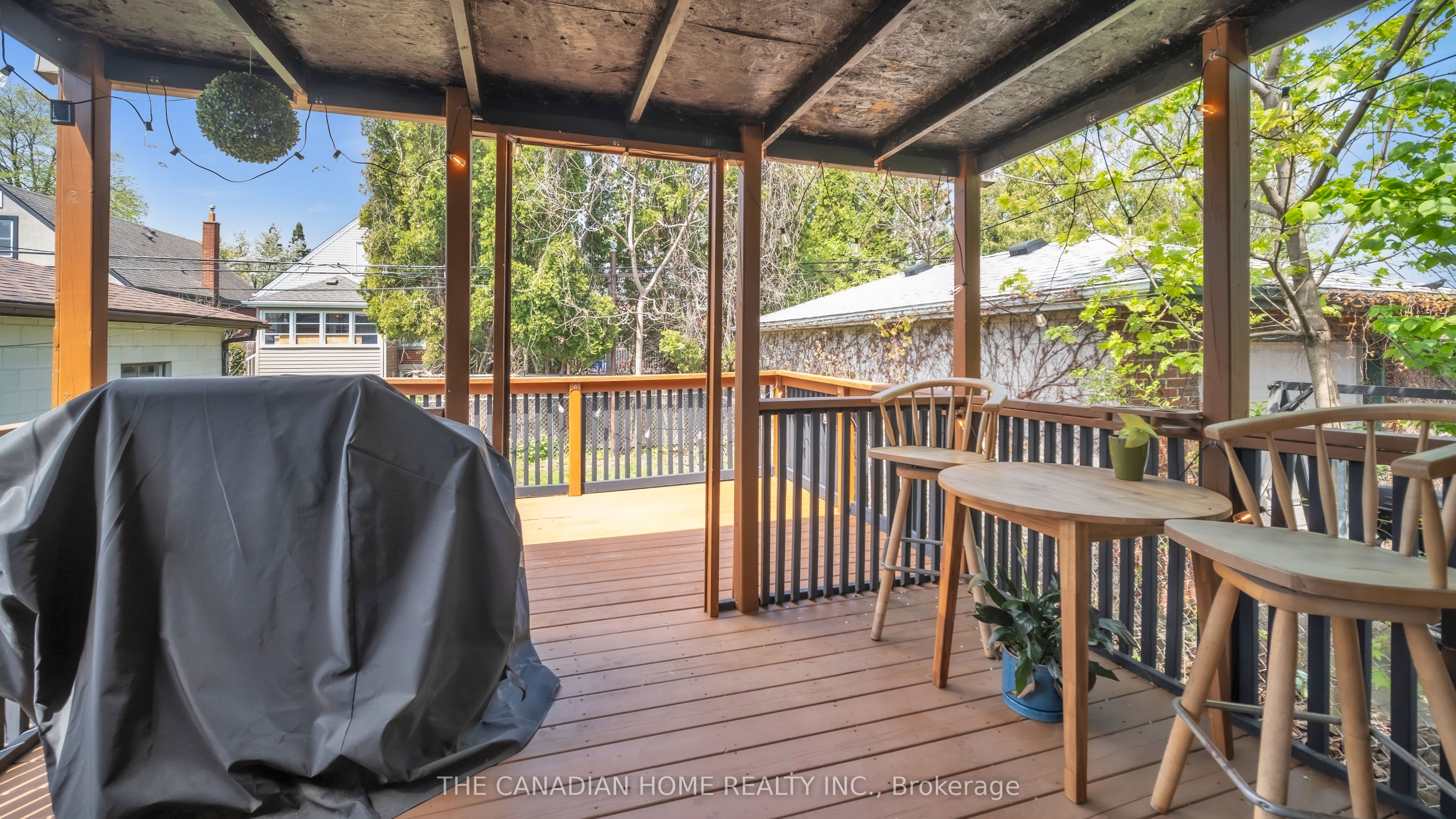196 Tuxedo Avenue Property Photo 20