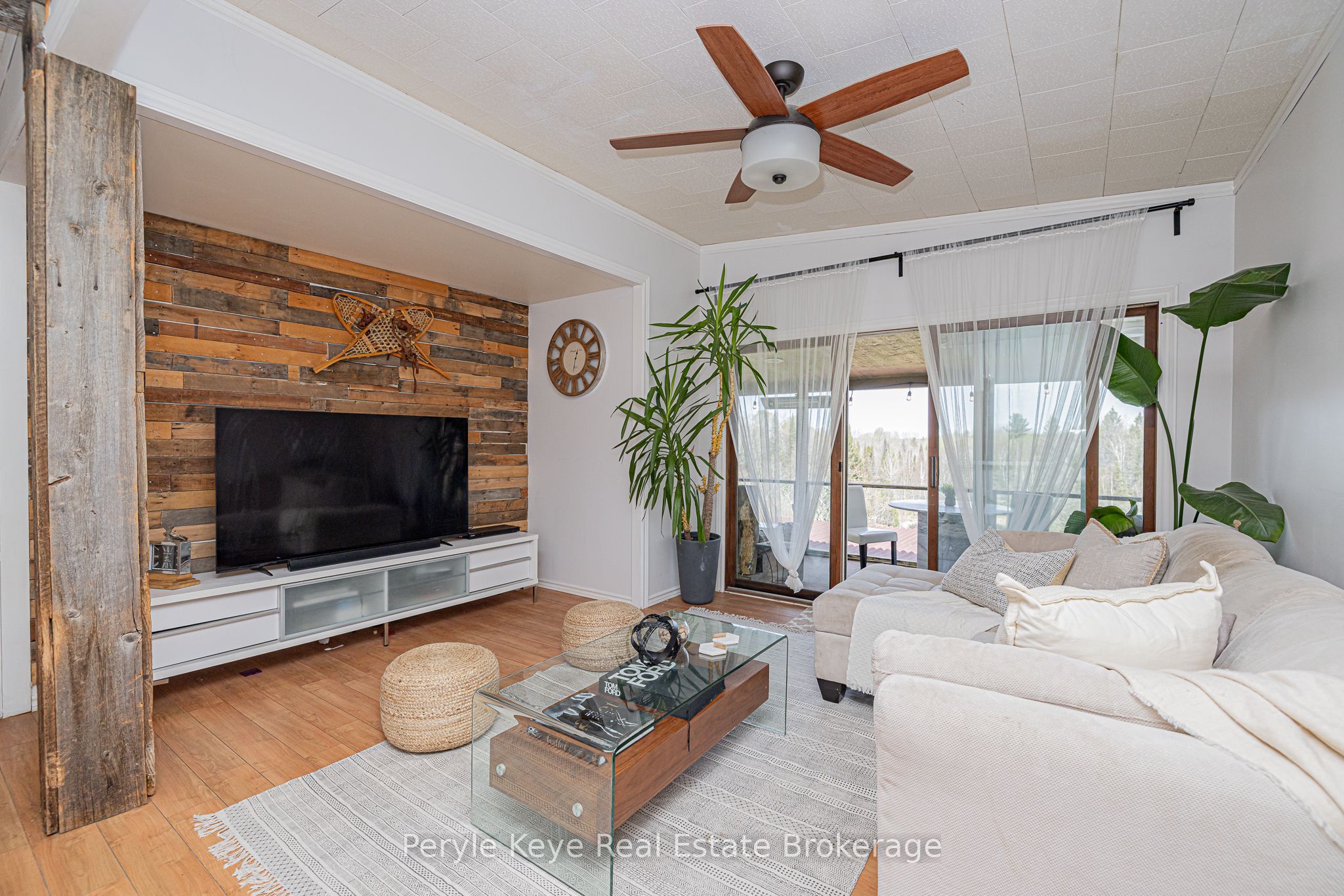 114 Robbs Rock Road Property Photo 1