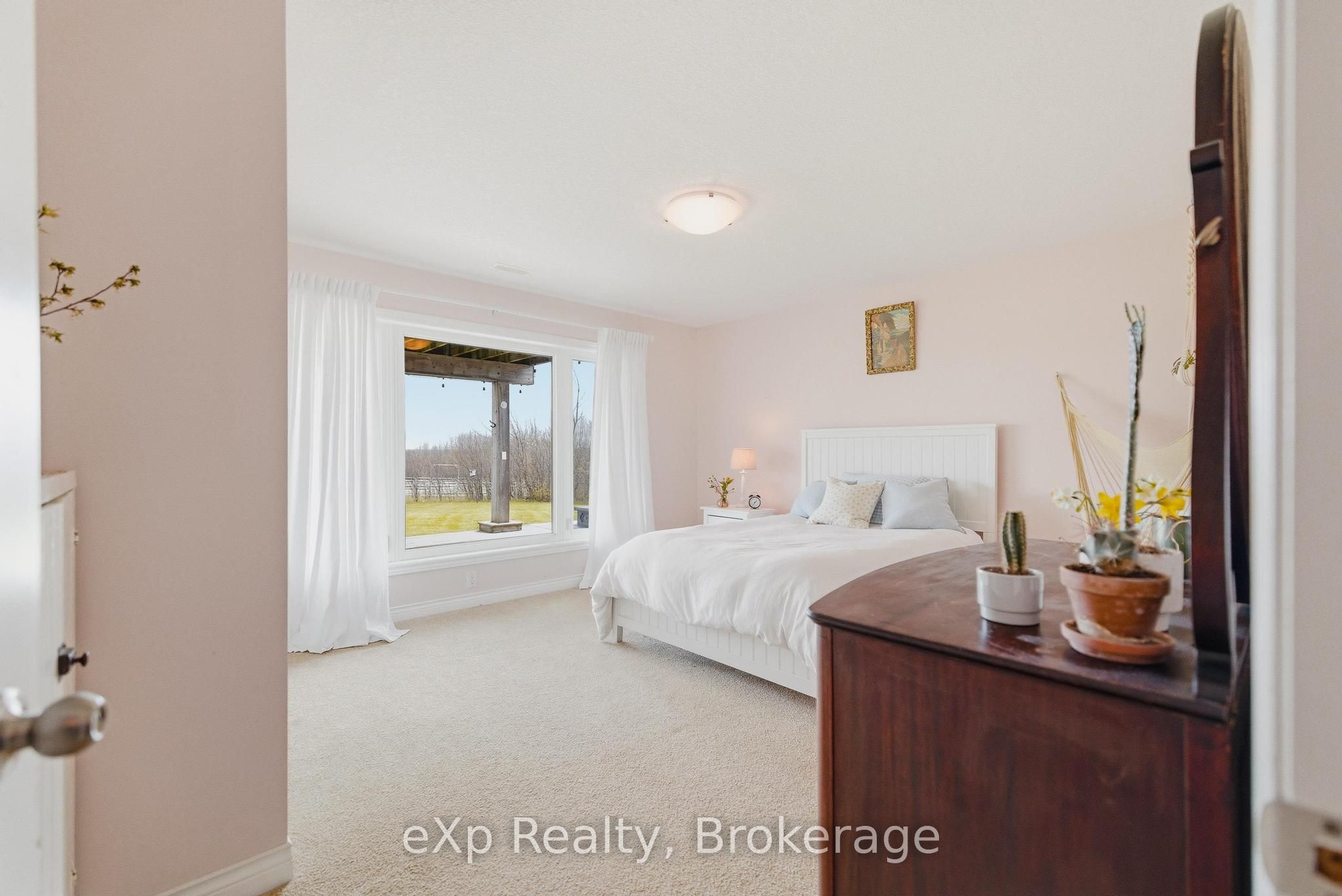138430 112 Grey Road Property Photo 34