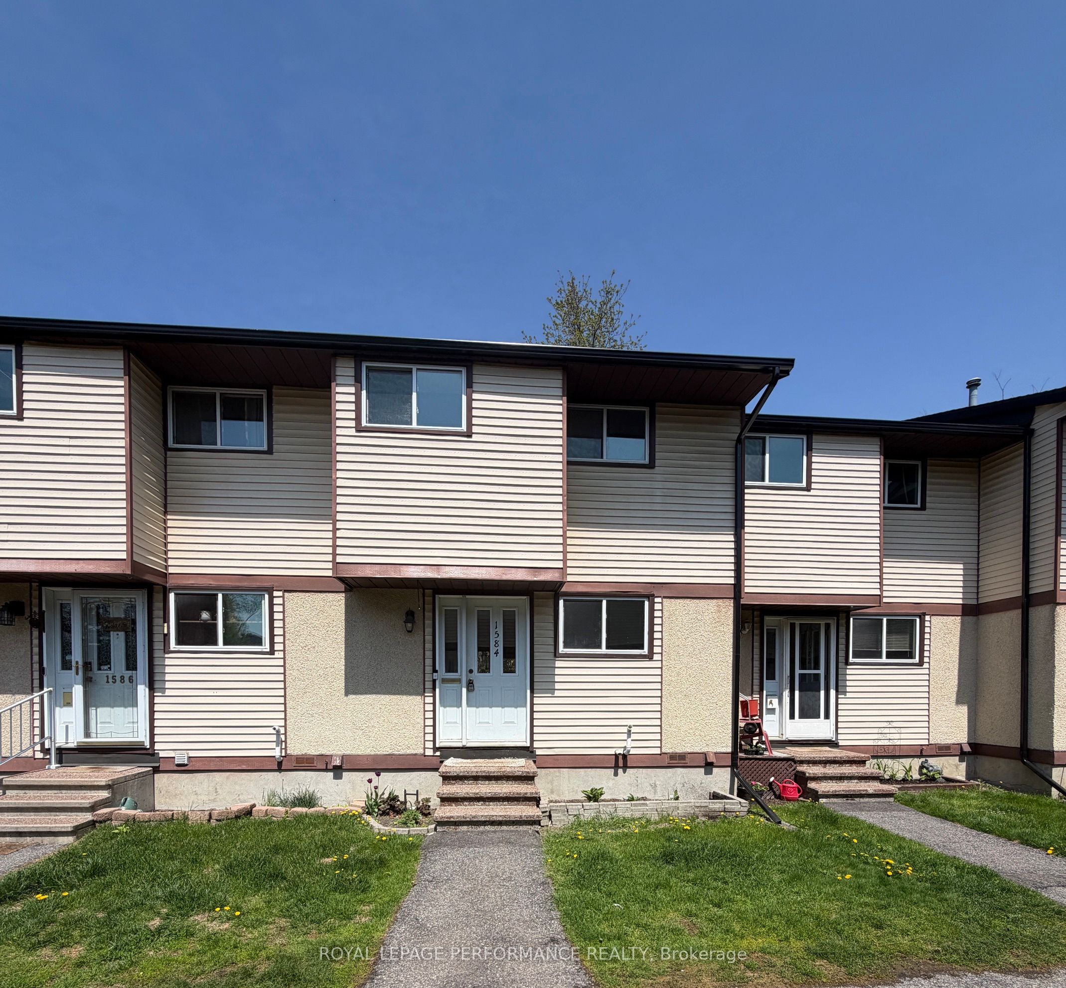 1584 Feather Lane Property Photo 1