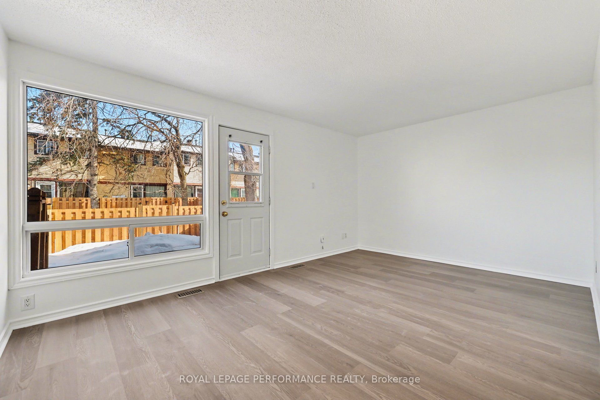1584 Feather Lane Property Photo 7