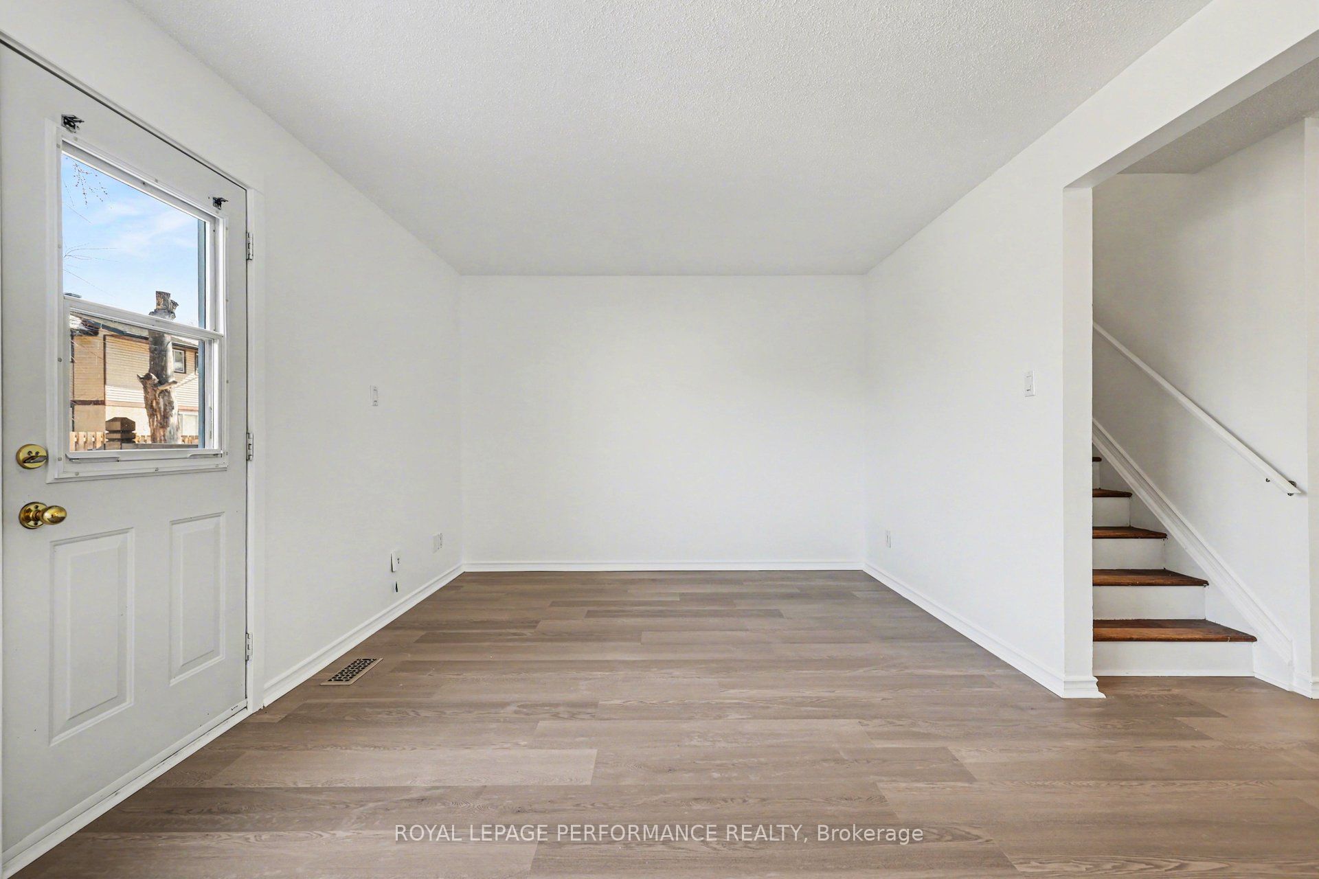 1584 Feather Lane Property Photo 10