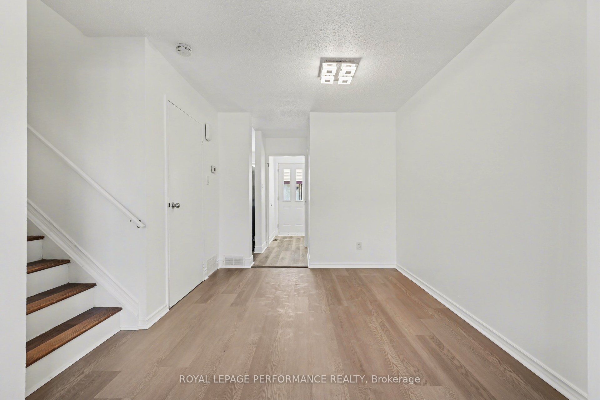 1584 Feather Lane Property Photo 11