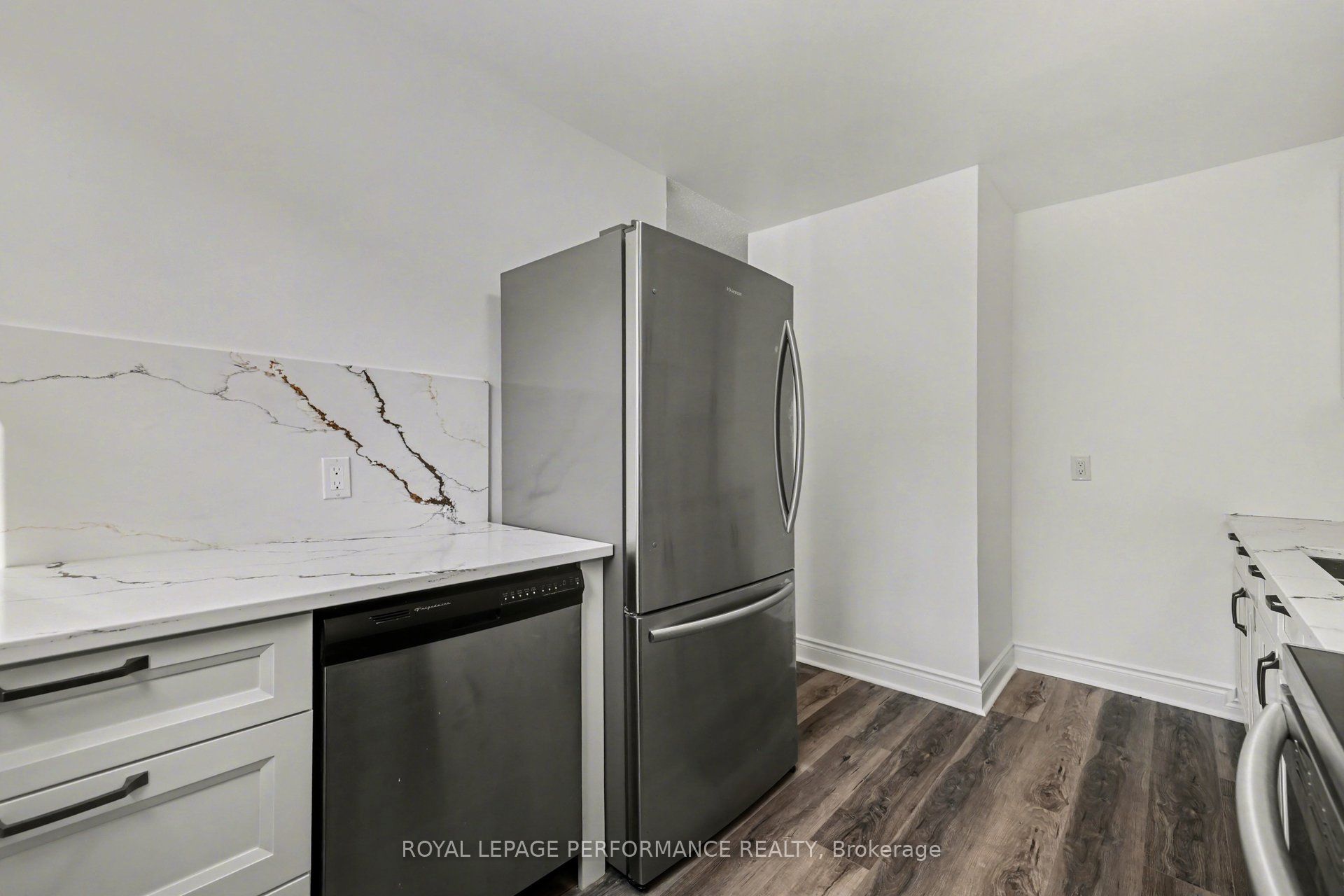 1584 Feather Lane Property Photo 13