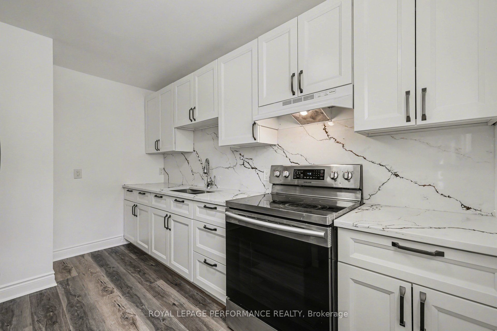 1584 Feather Lane Property Photo 16