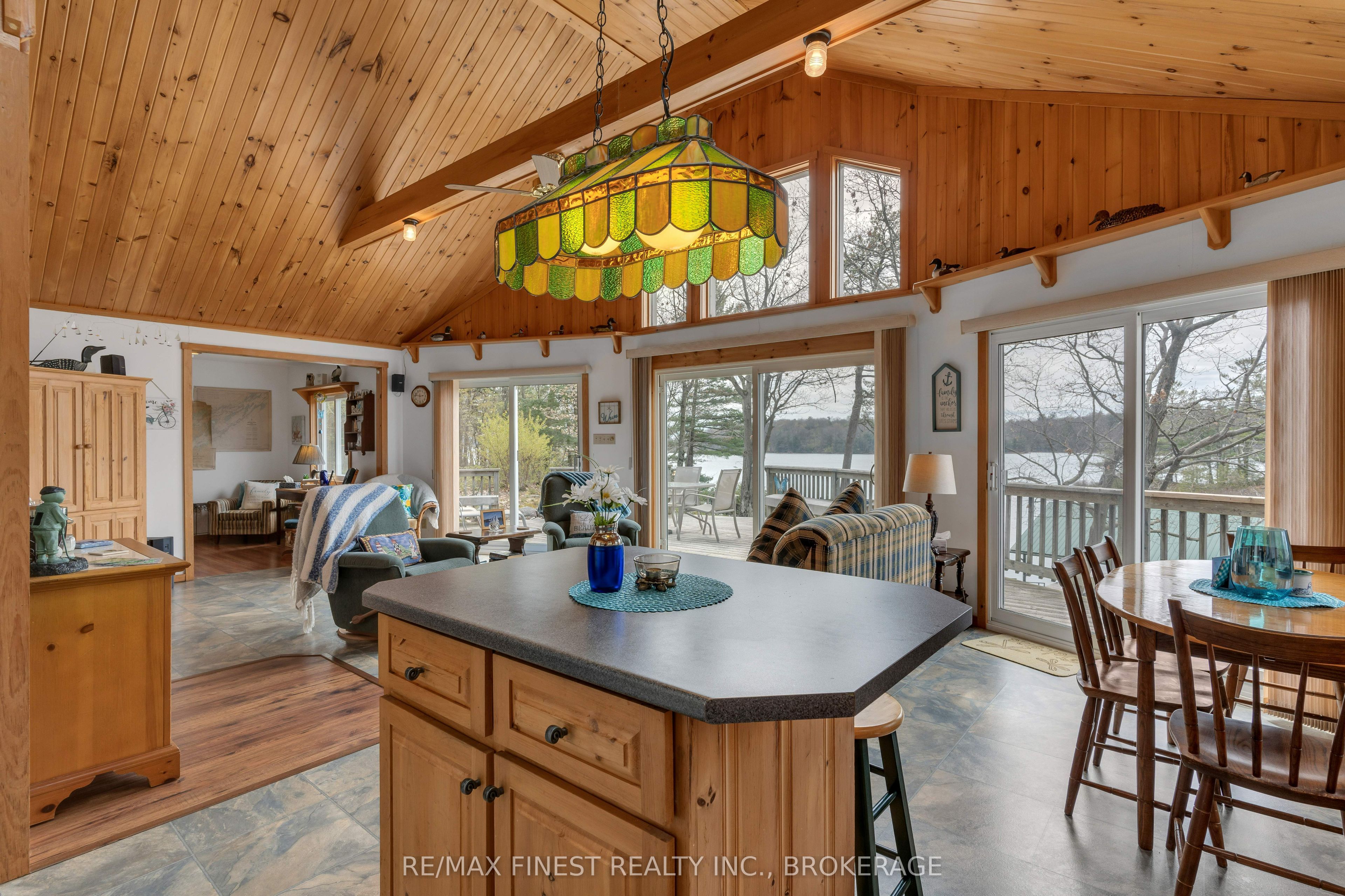 14 Downie Island Property Photo 10