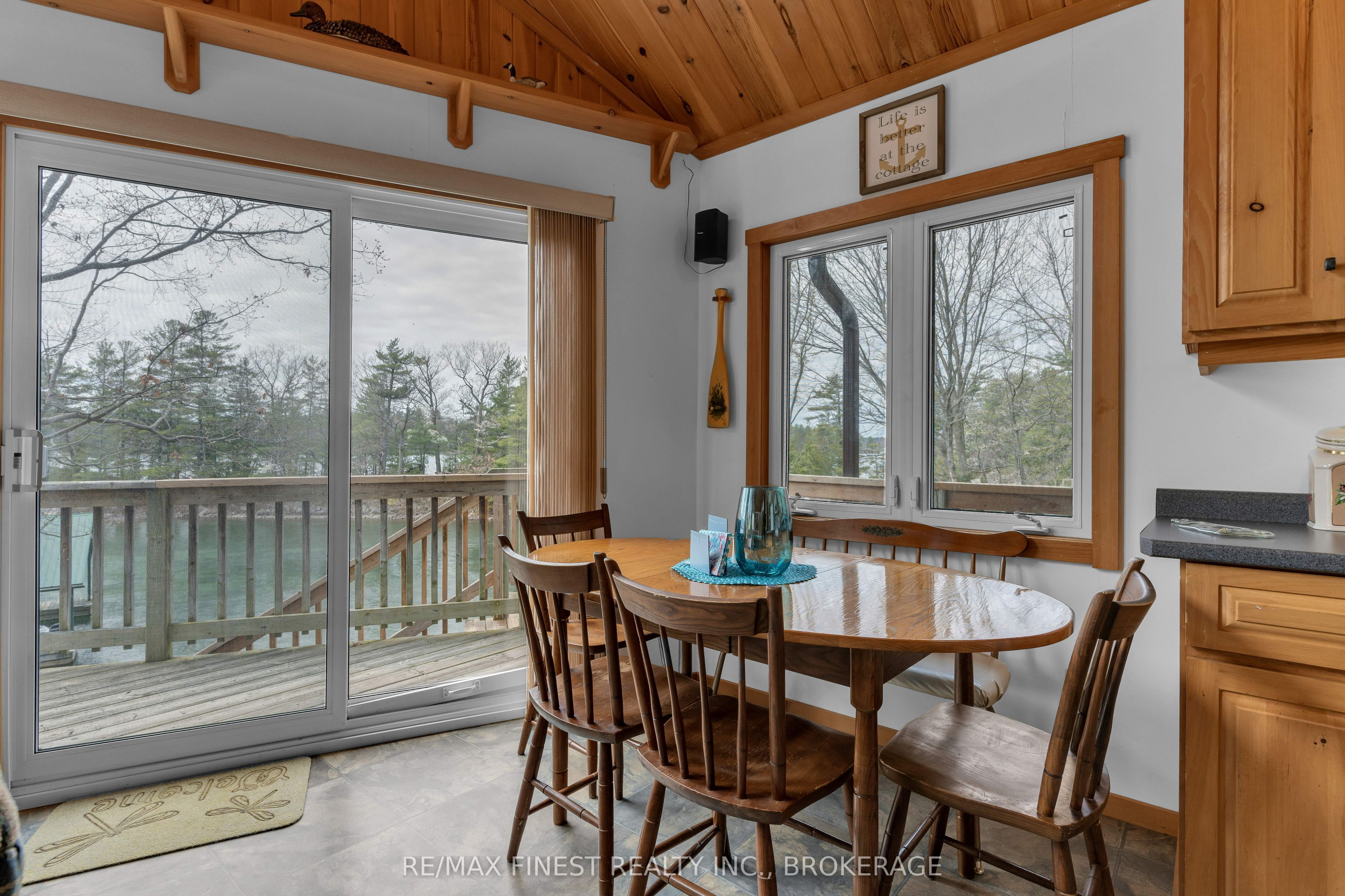 14 Downie Island Property Photo 12