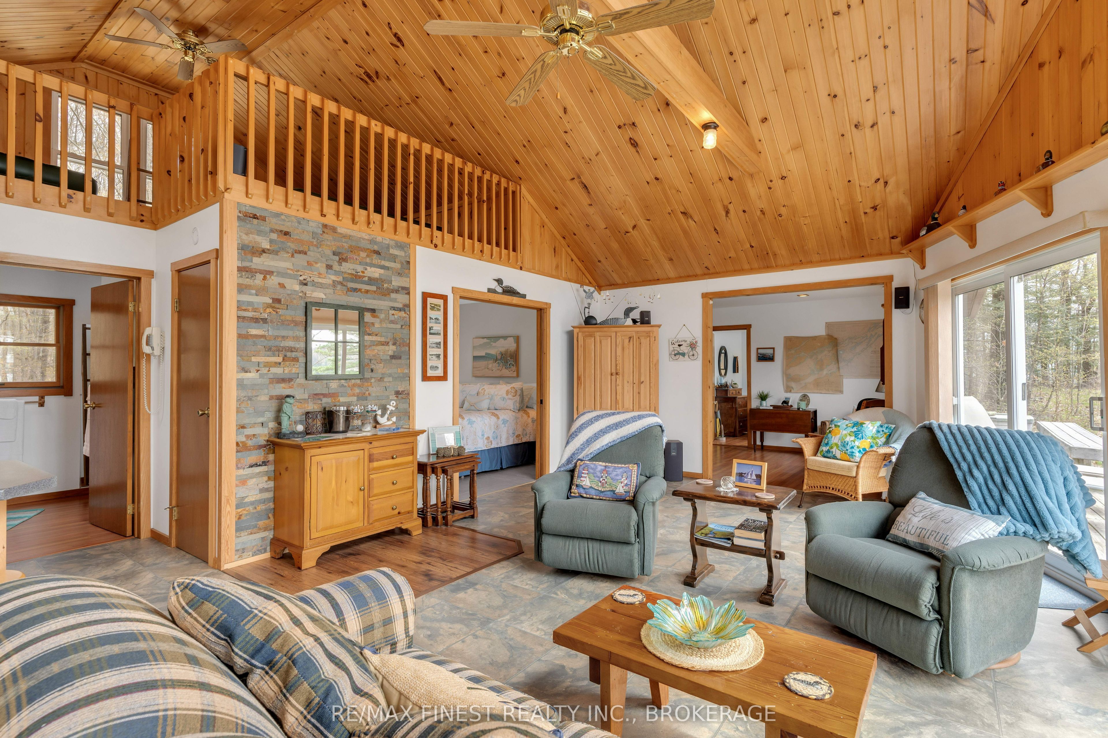14 Downie Island Property Photo 13