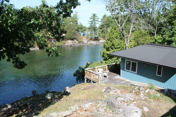 14 Downie Island Property Photo 27