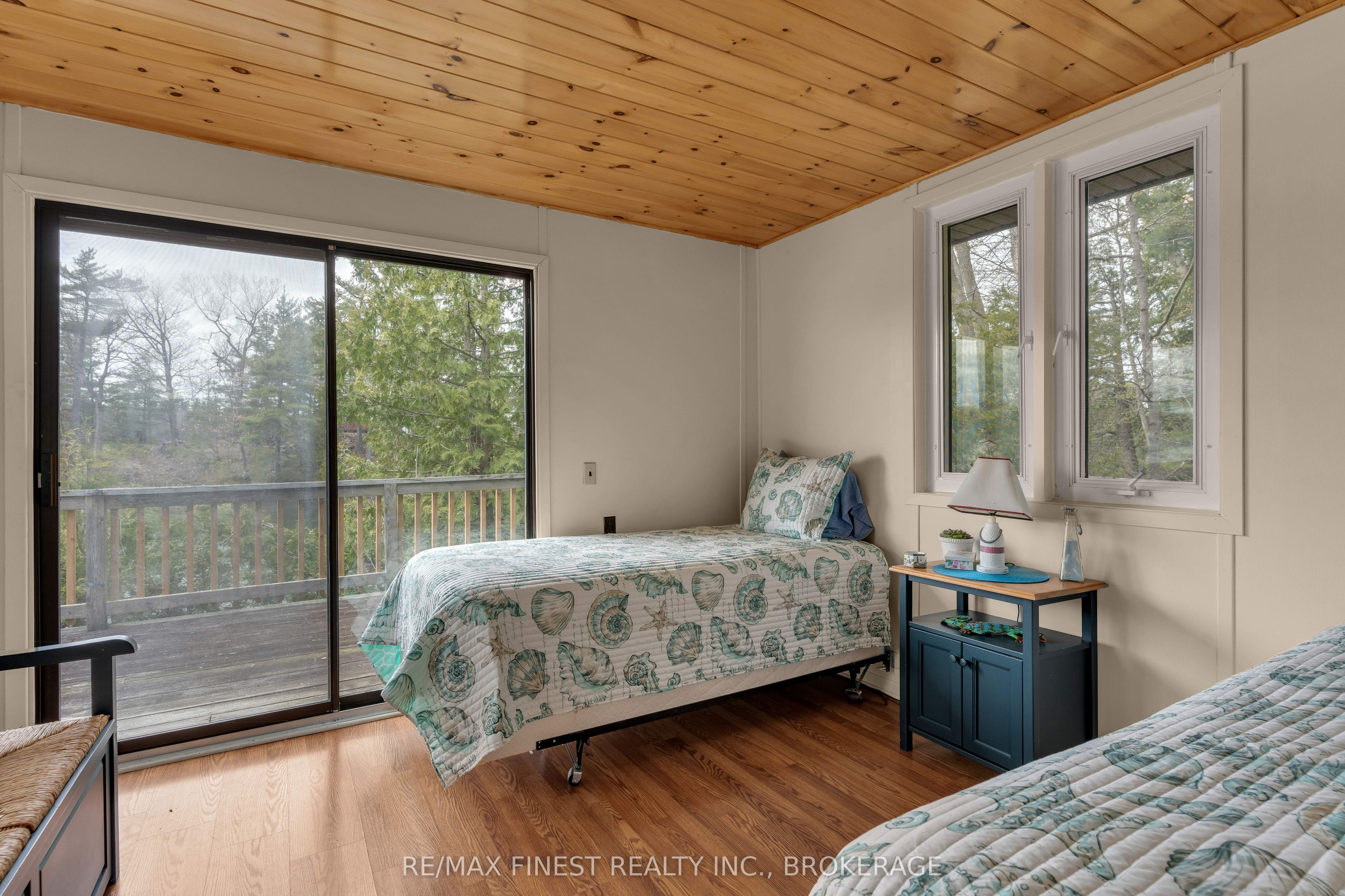 14 Downie Island Property Photo 29