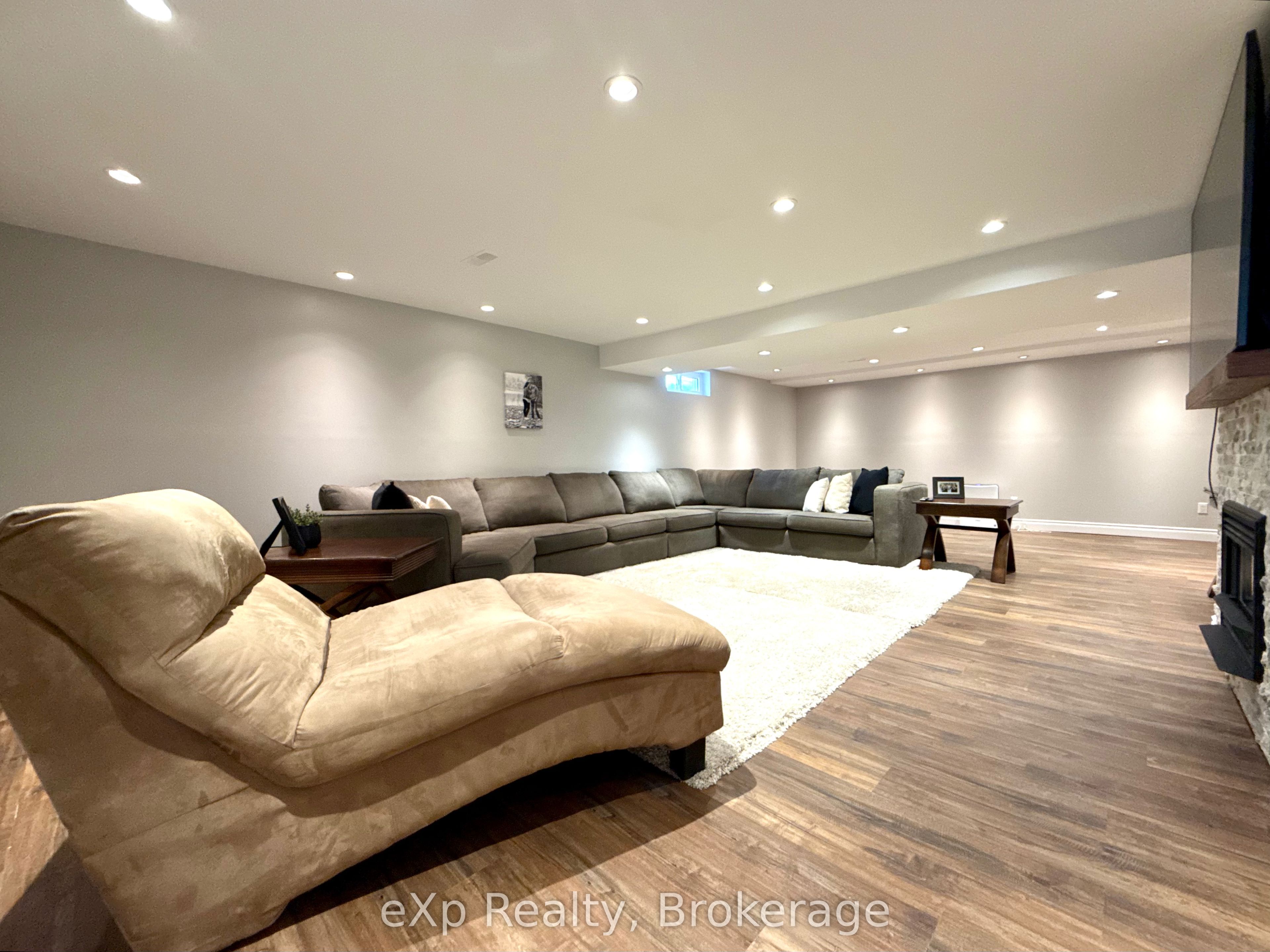 209 15th Avenue Property Photo 14
