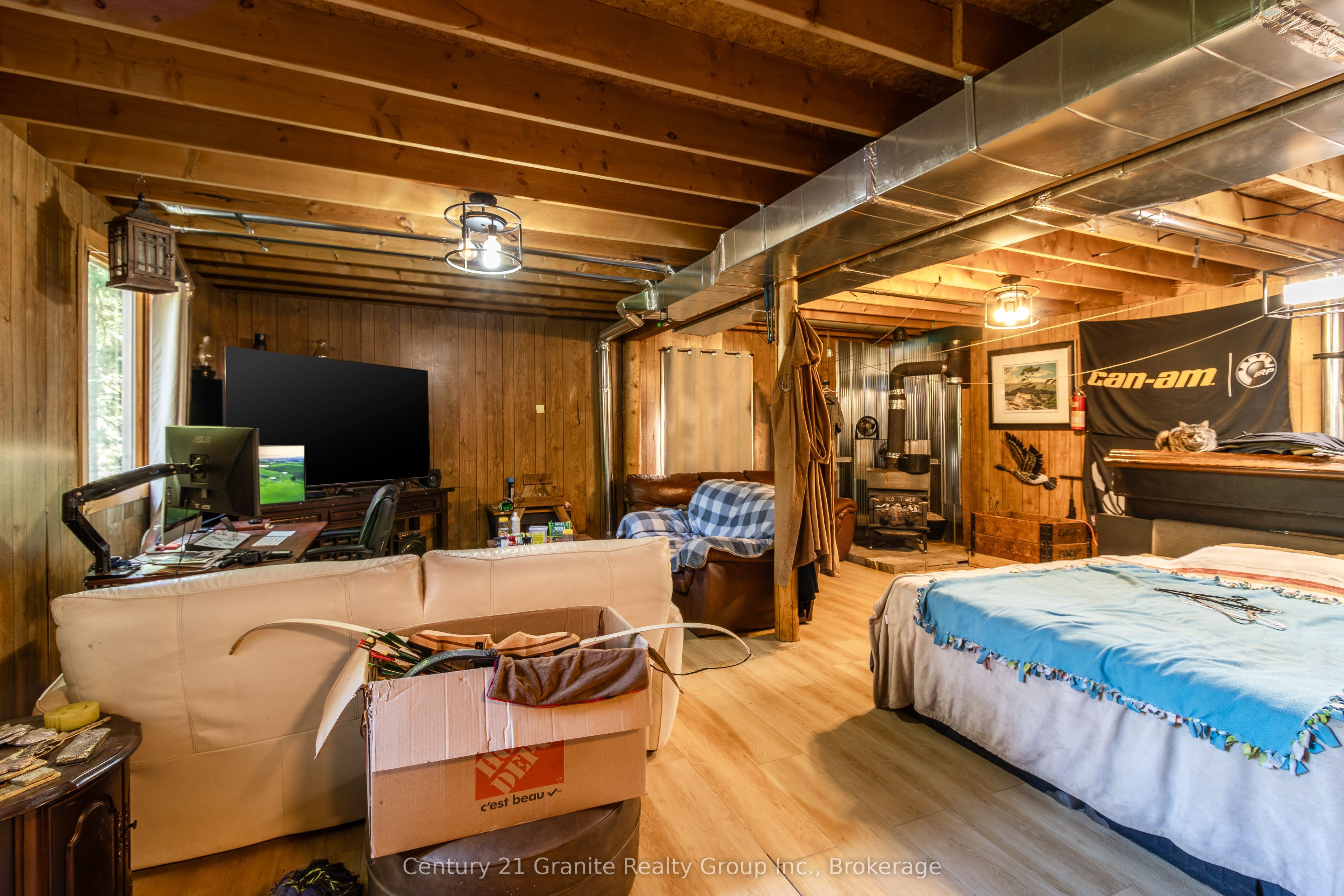 17812 Highway 35 Property Photo 9