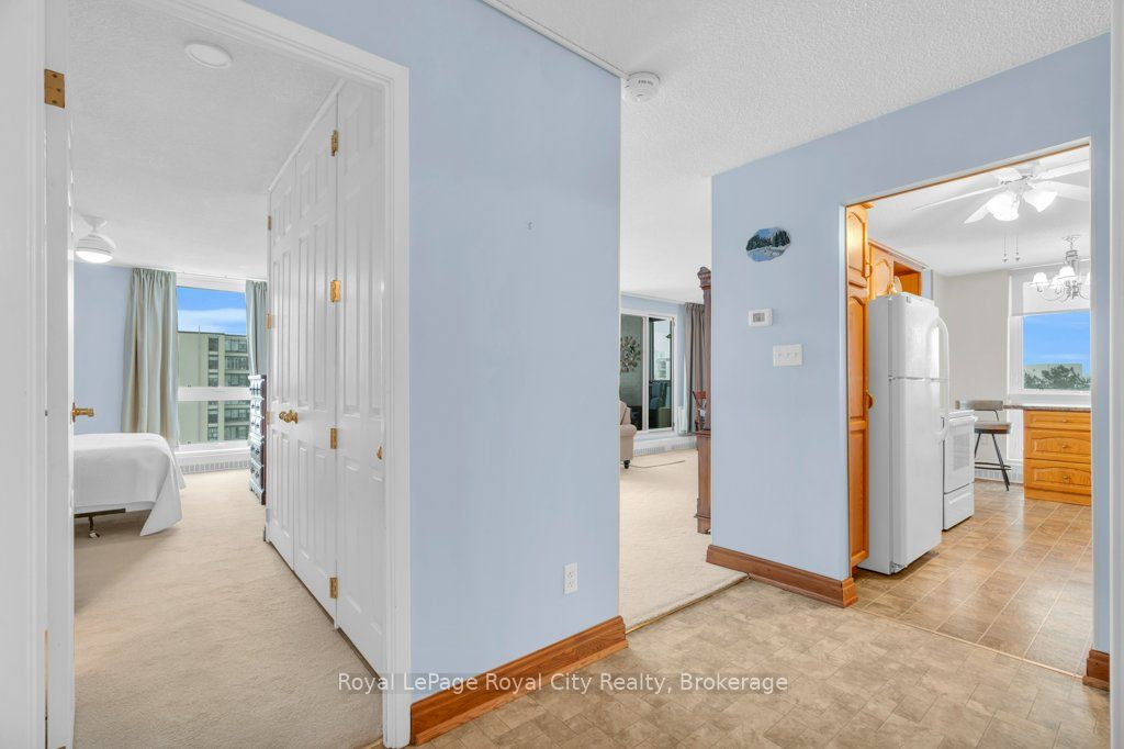 19 Woodlawn Road E 614 Property Photo 7