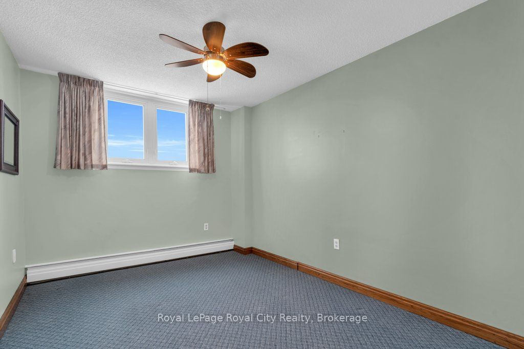 19 Woodlawn Road E 614 Property Photo 18