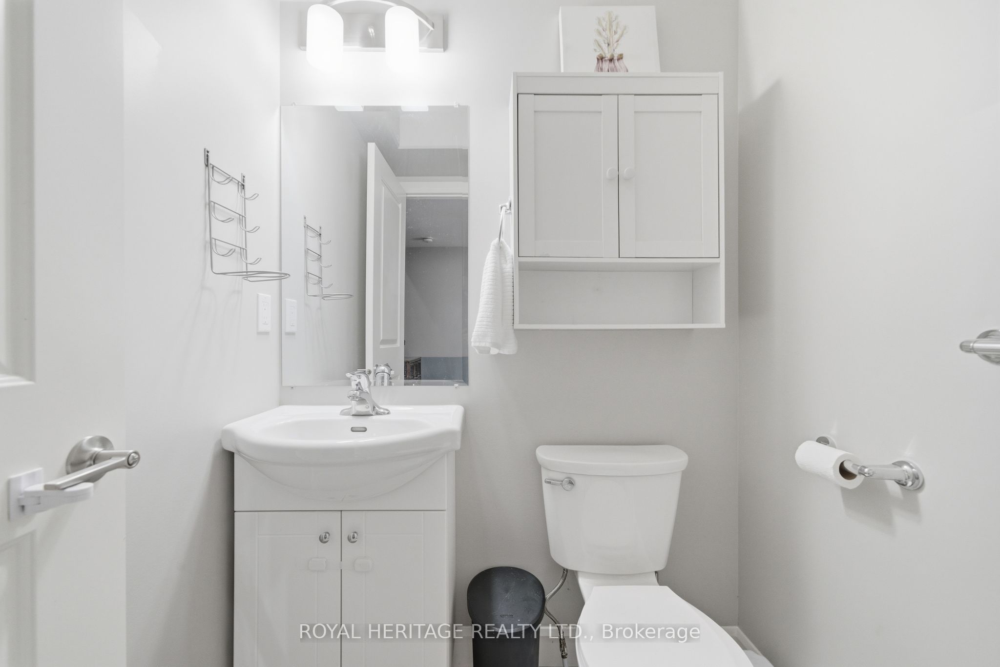 33 Dewal Place Property Photo 11