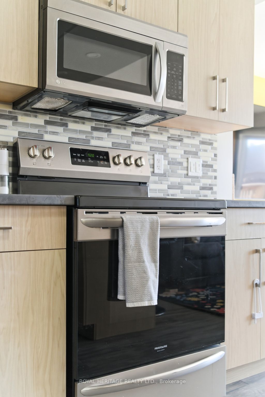 33 Dewal Place Property Photo 14
