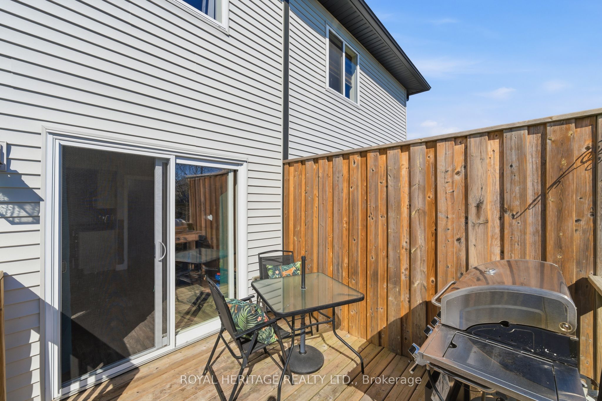 33 Dewal Place Property Photo 41