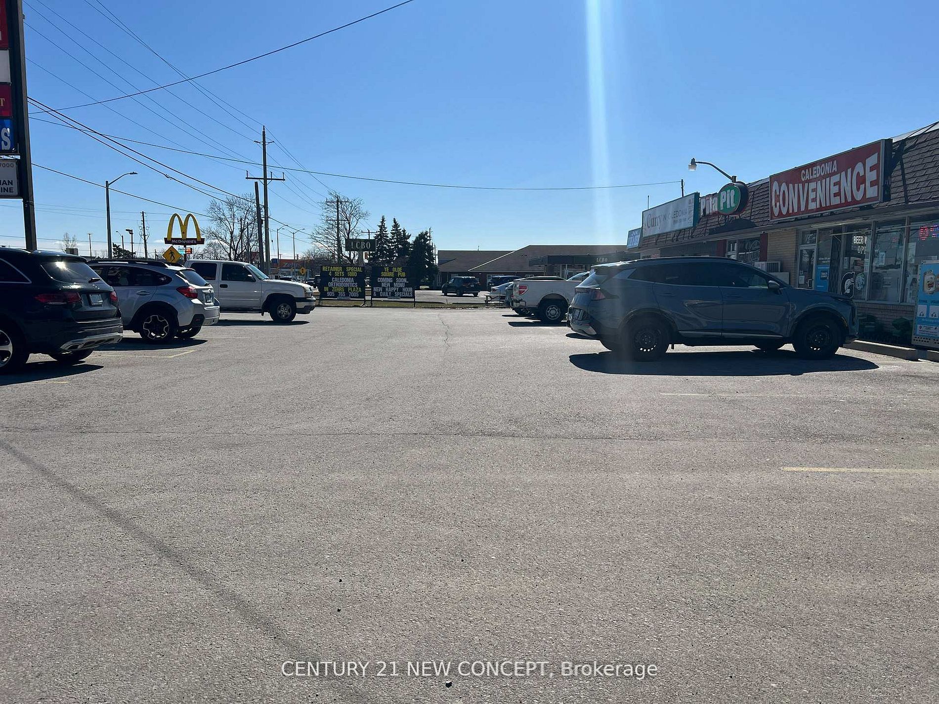 307 Argyle Street S Property Photo 10
