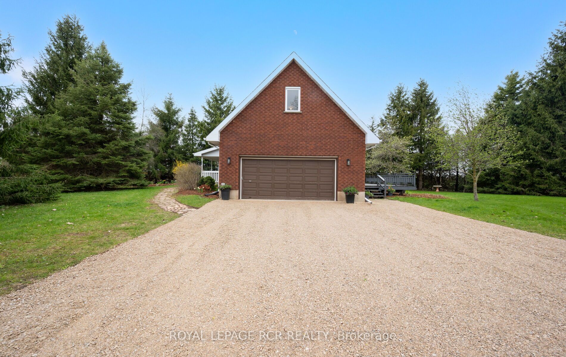 361225 Con 8-9 Property Photo 8
