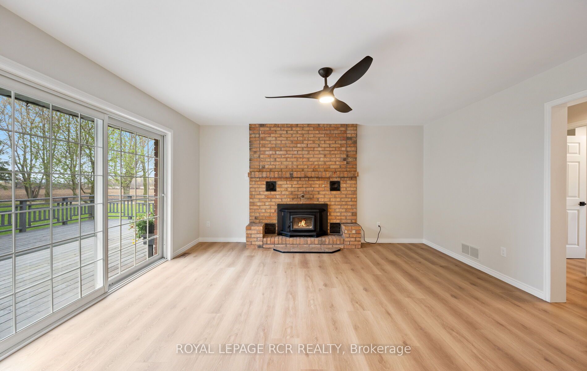 361225 Con 8-9 Property Photo 20