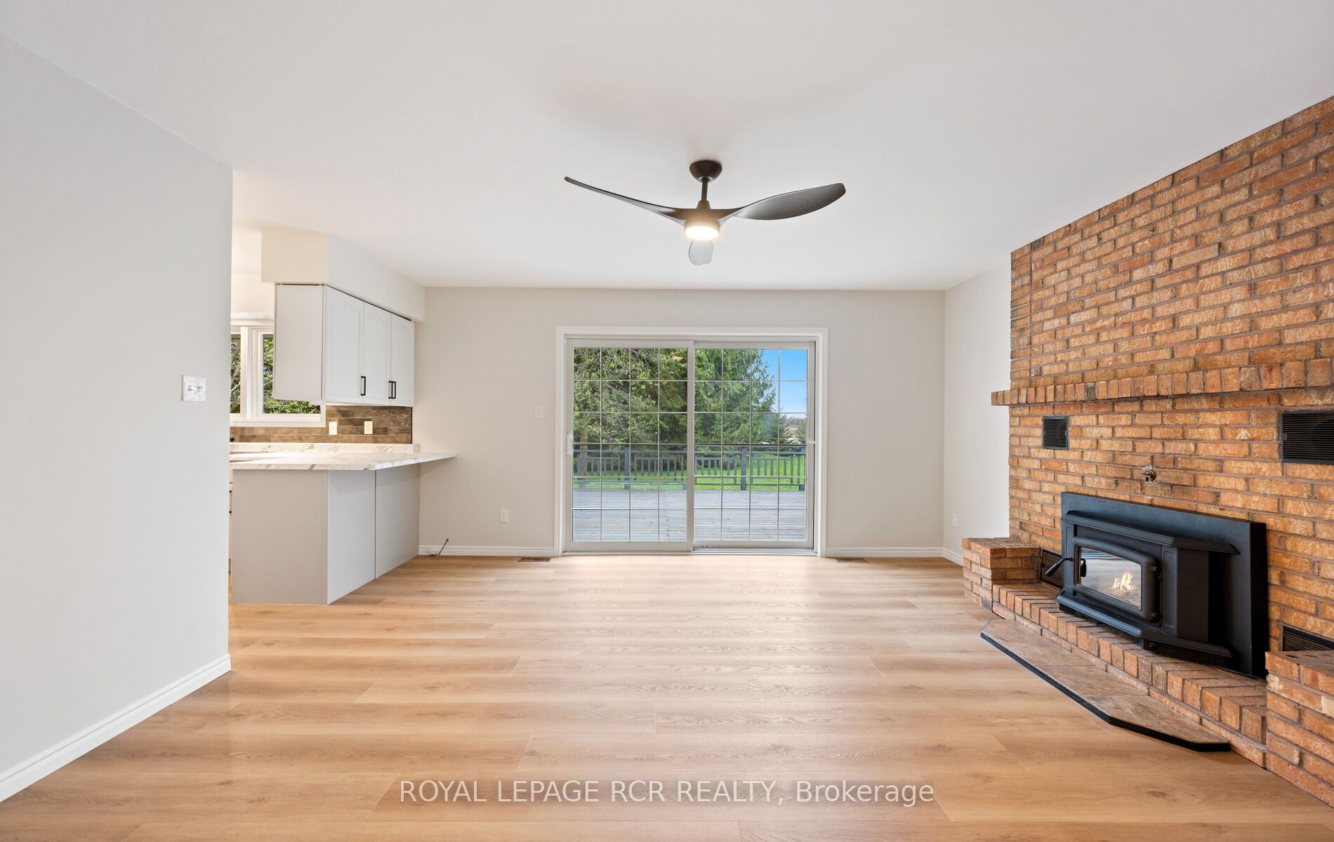 361225 Con 8-9 Property Photo 22