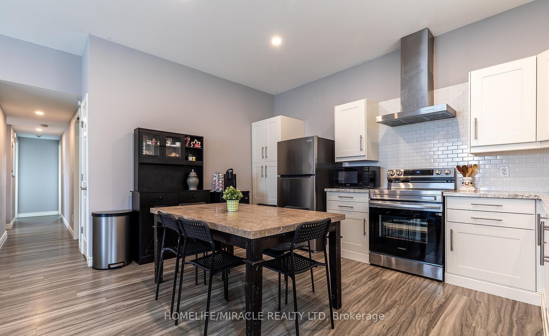 36 Division Street Property Photo 6
