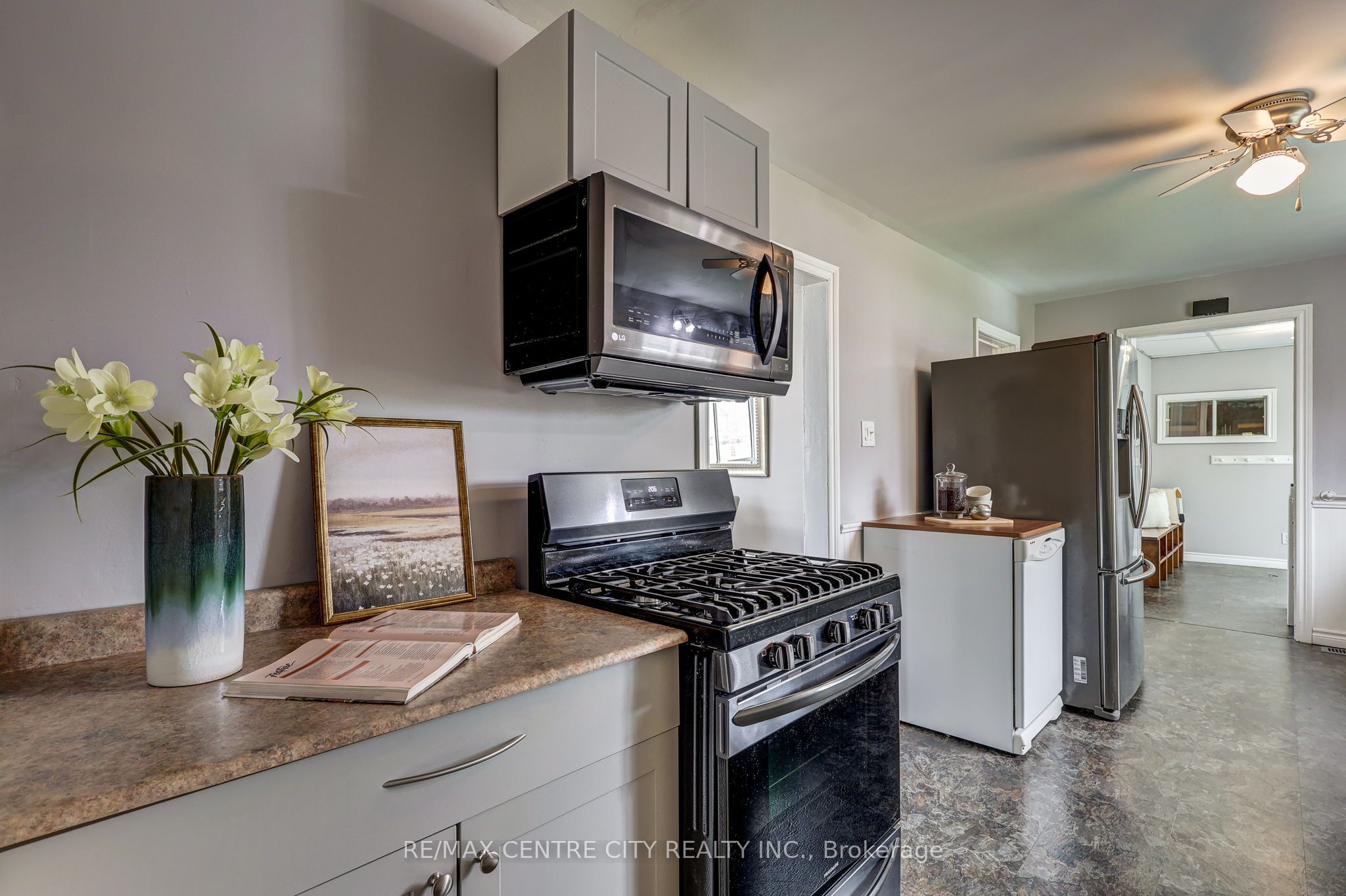 7953 Union Road Property Photo 11