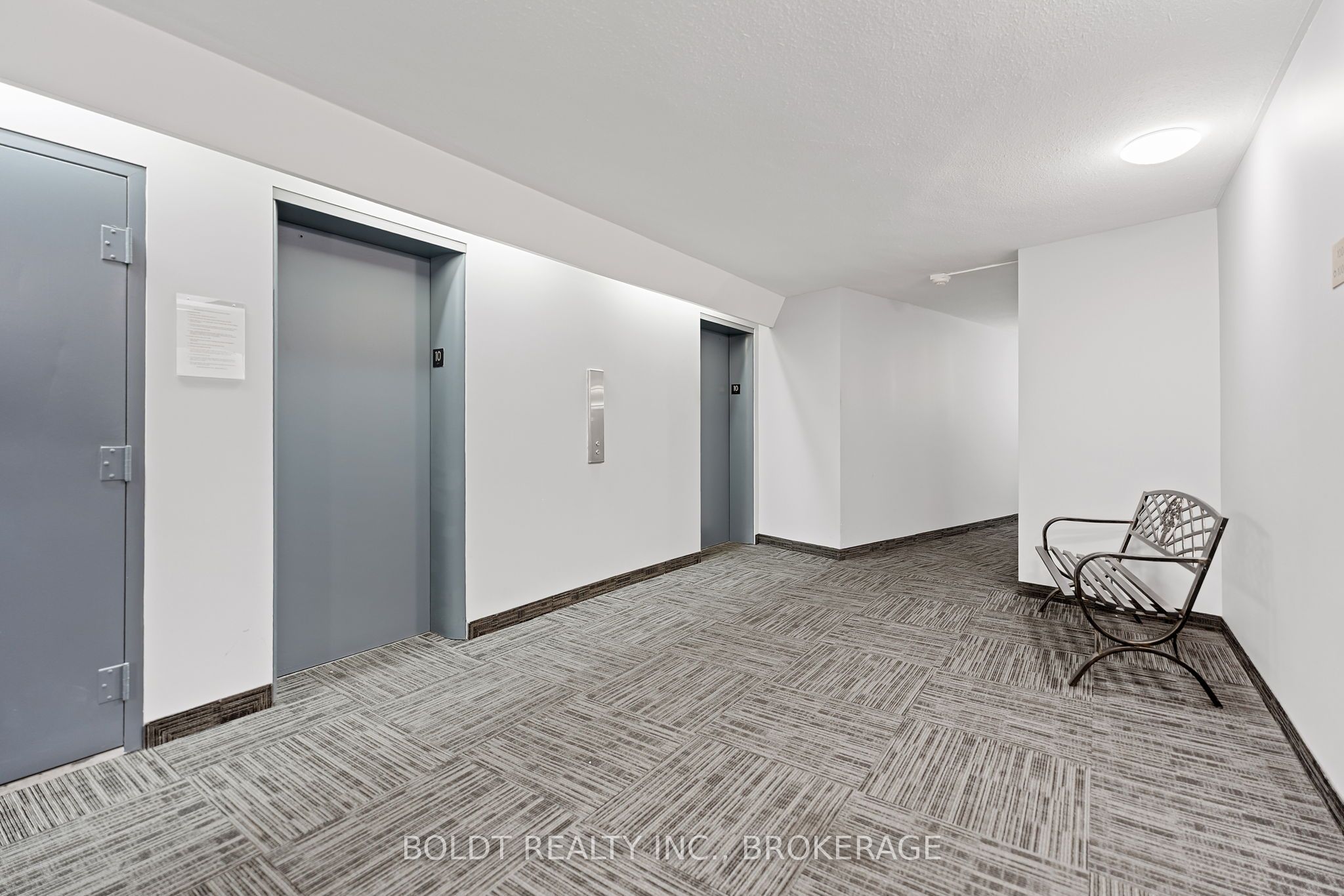 35 Towering Heights Boulevard 1008 Property Photo 9