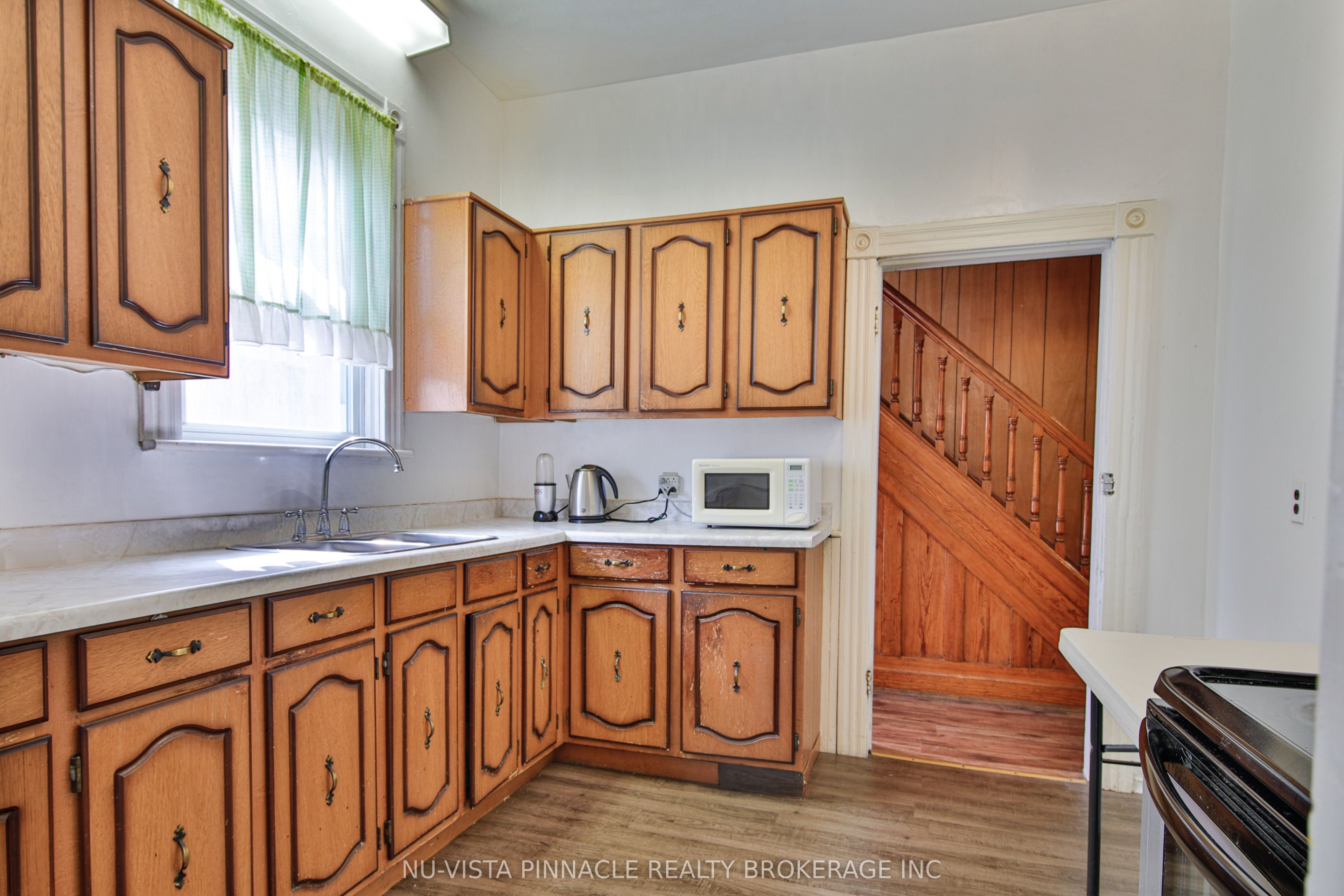 93 Stanley Street Property Photo 12