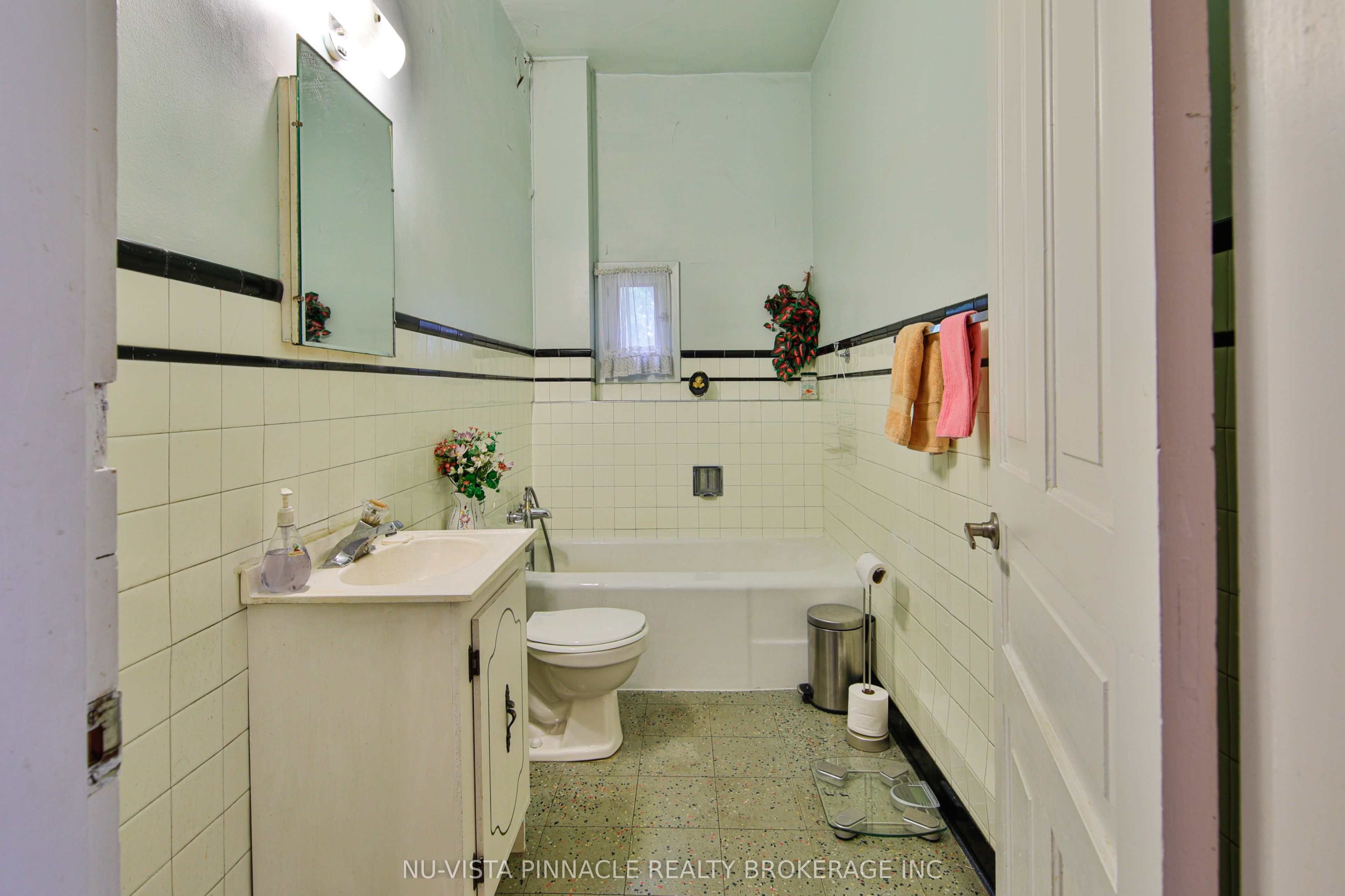 93 Stanley Street Property Photo 13