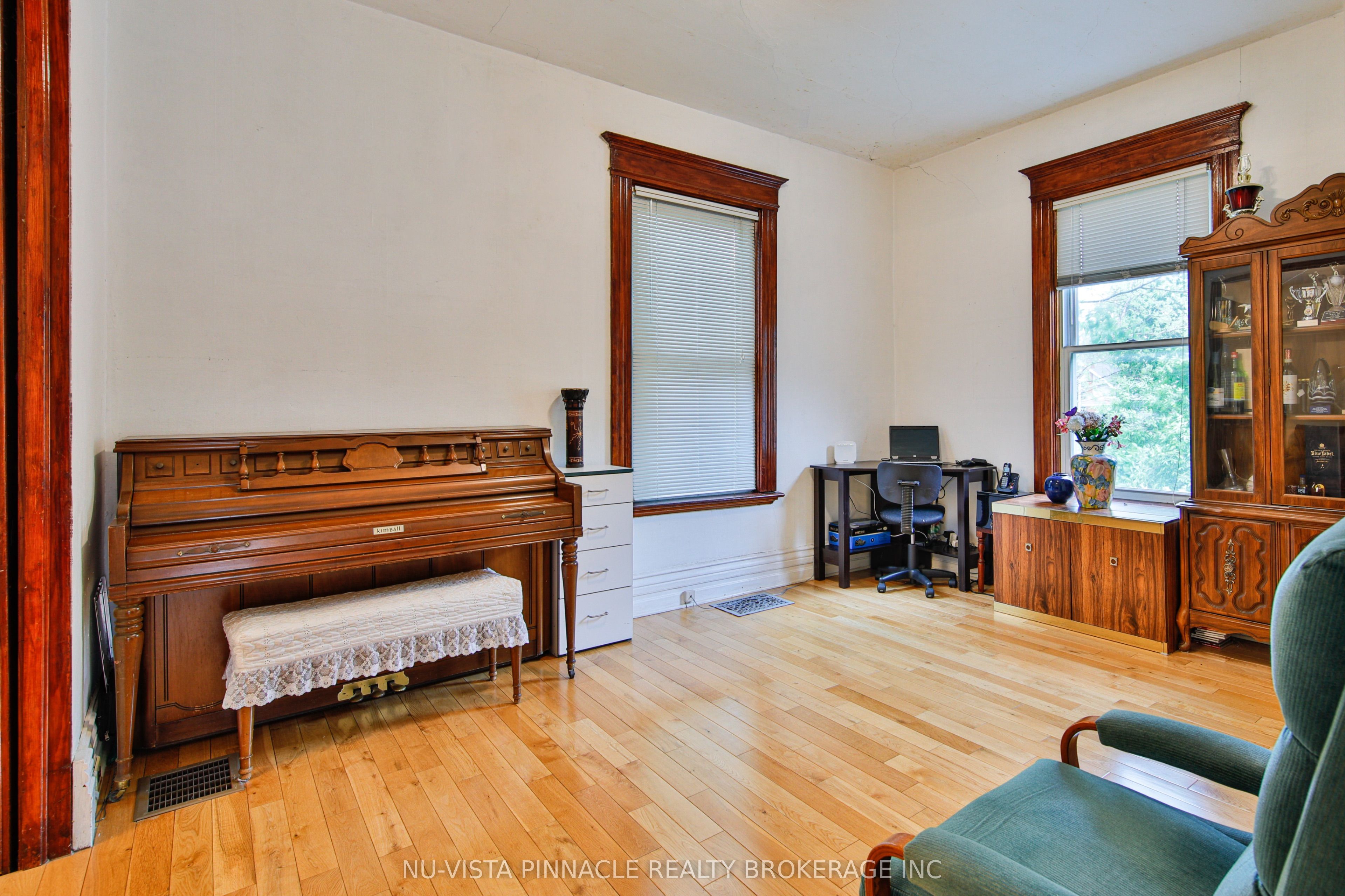 93 Stanley Street Property Photo 14