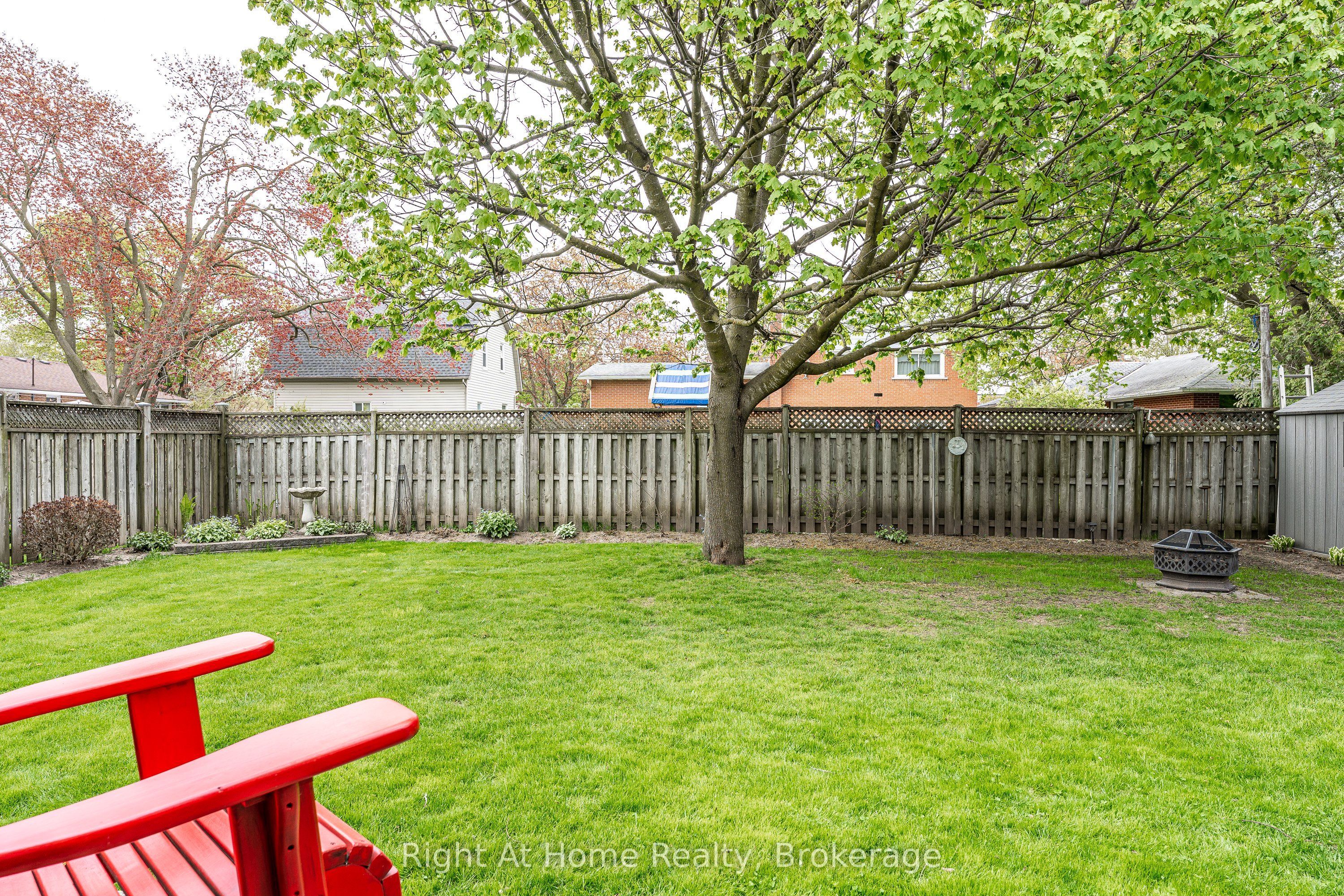 27 Kay Street Property Photo 45