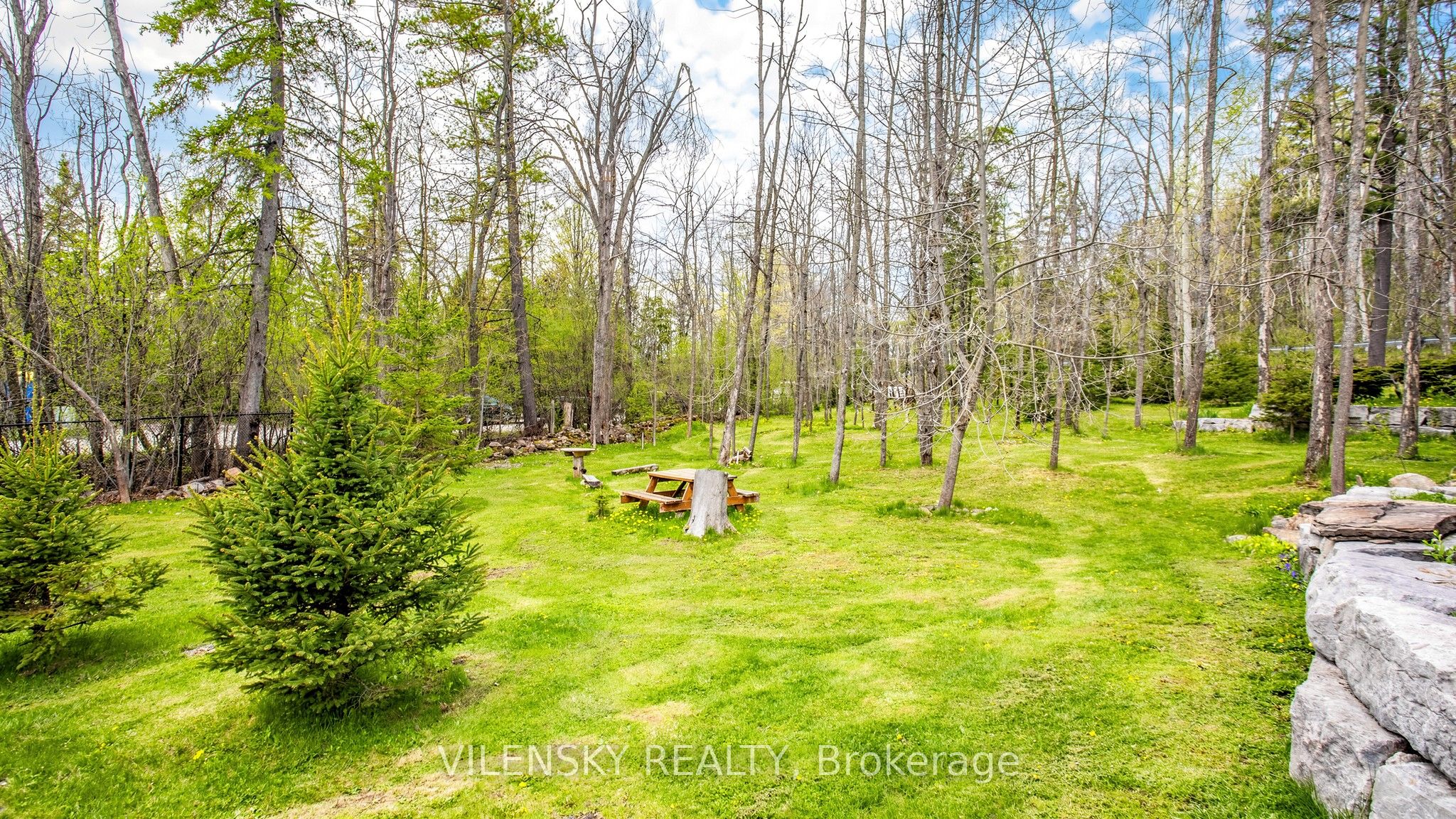 268 Balsam Lake Drive Property Photo 37