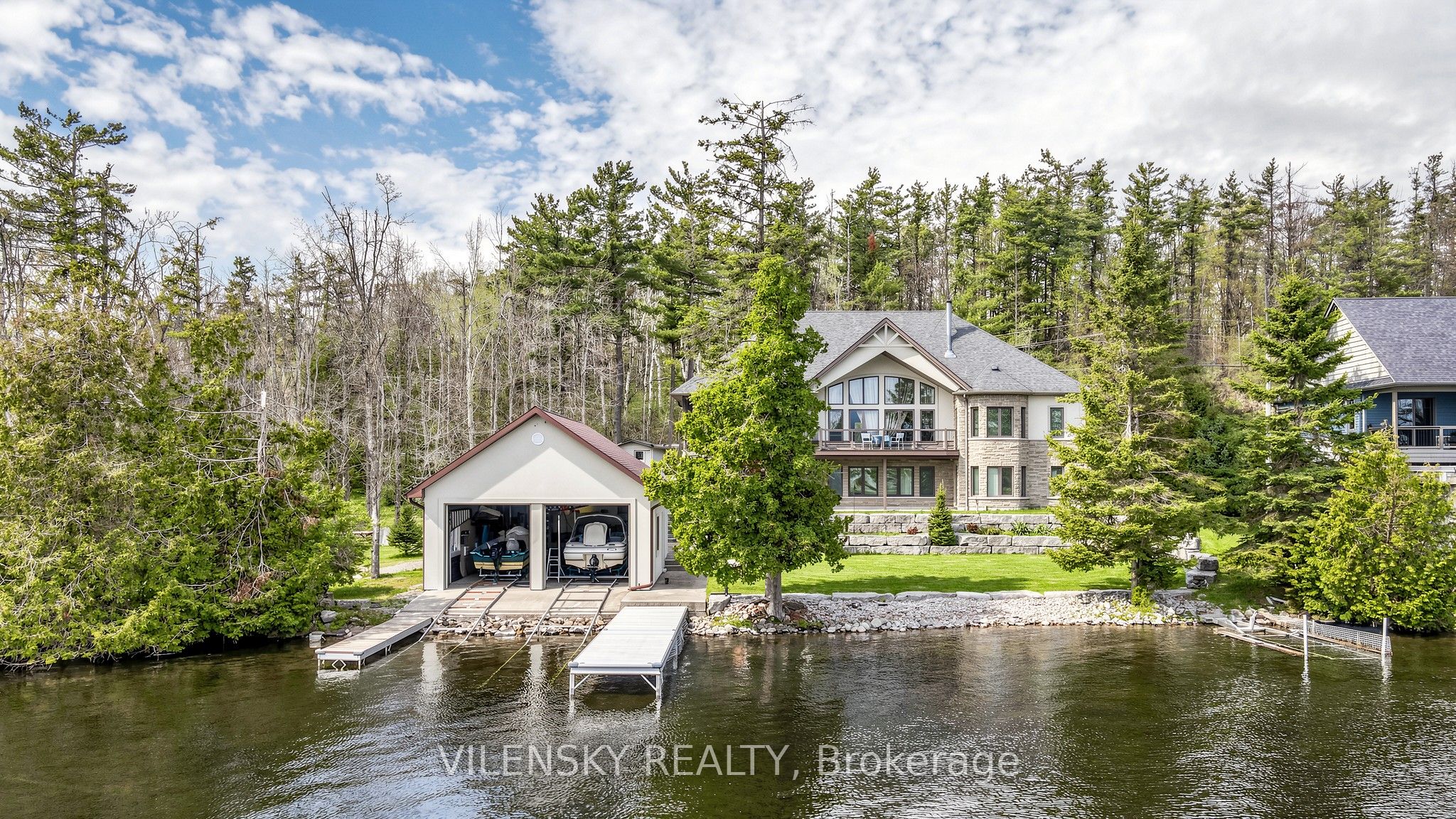 268 Balsam Lake Drive Property Photo 40